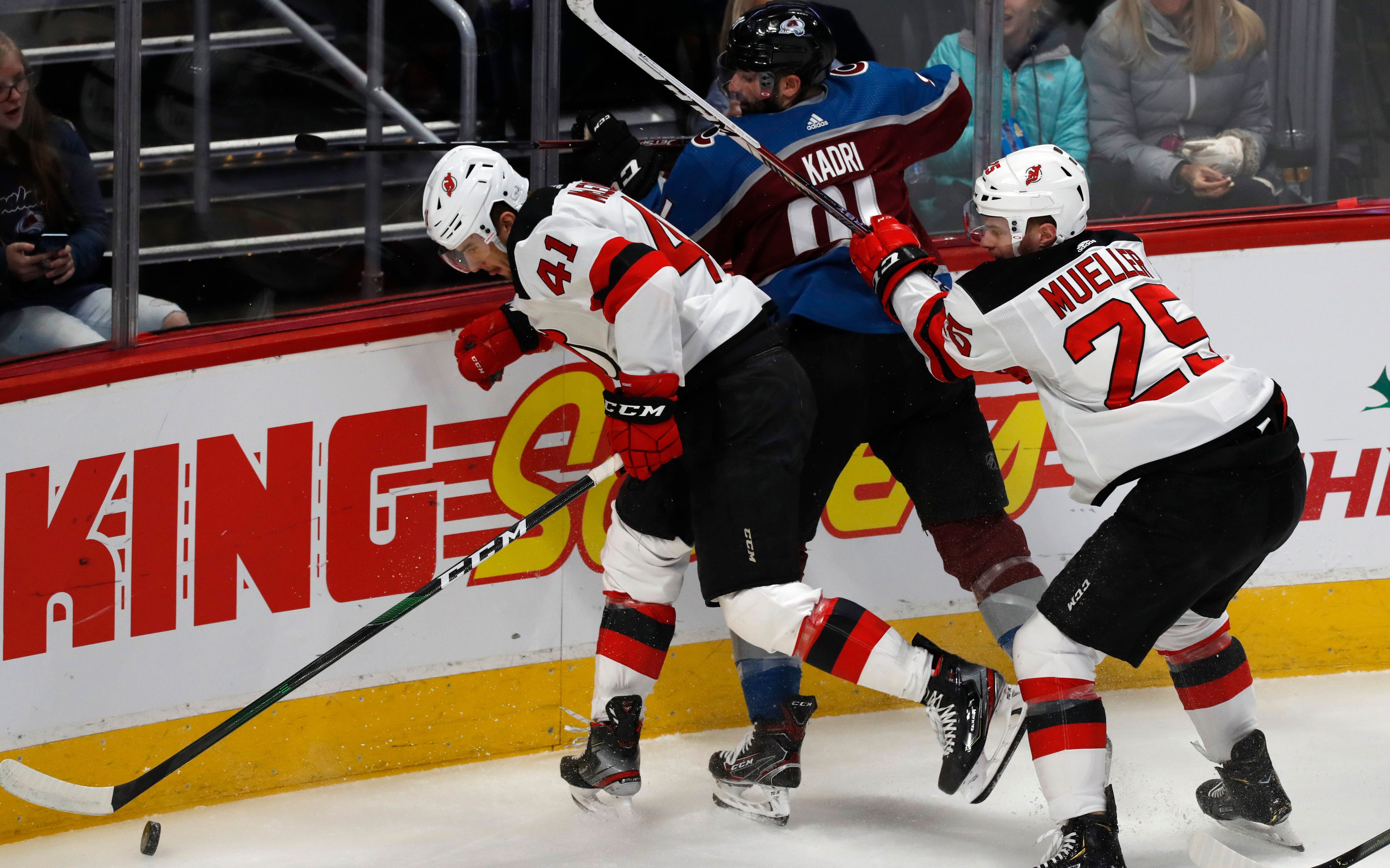 Zetterlund, Bahl score 1st NHL goals as Devils down Coyotes