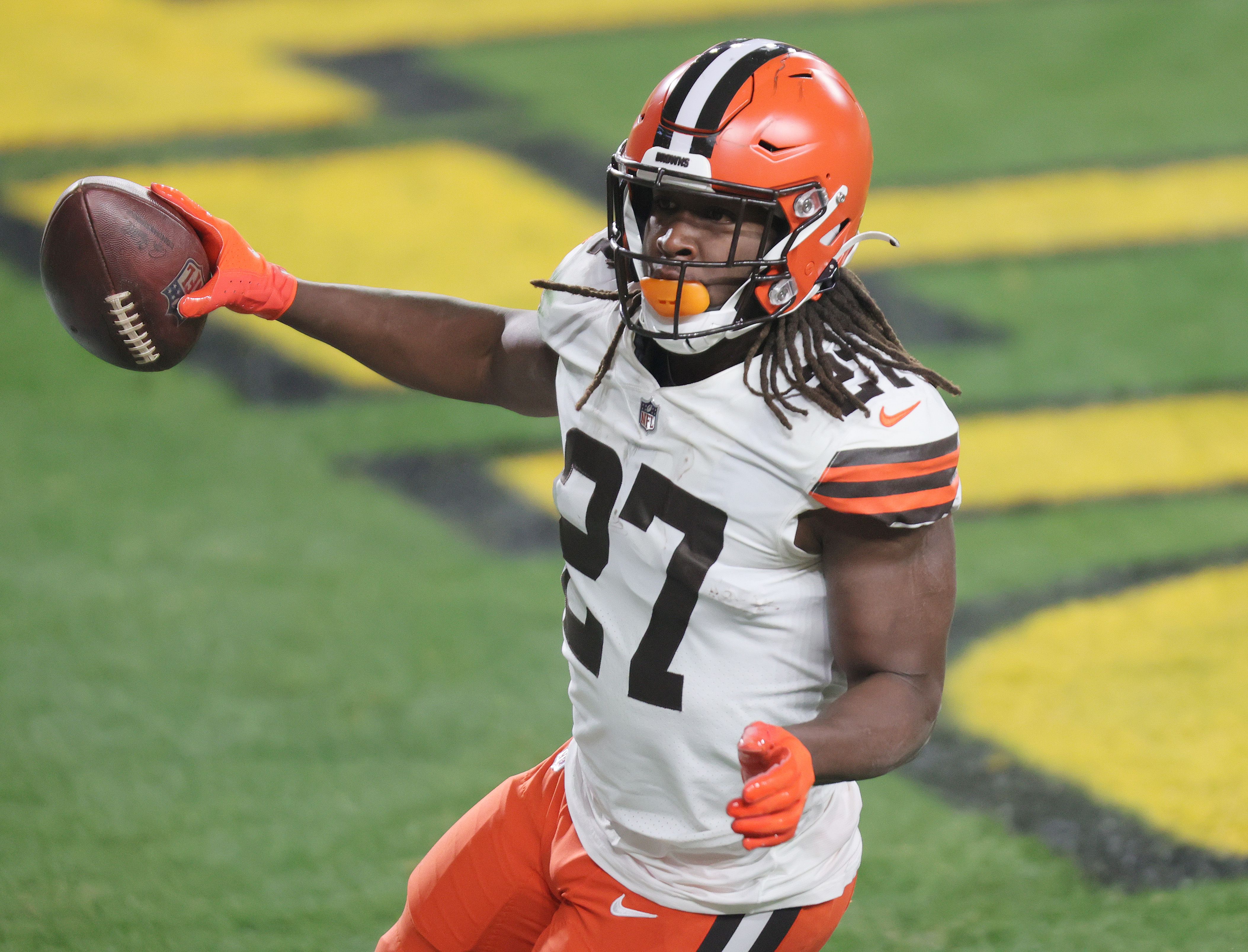 Cleveland Browns Kareem Hunt vs. Pittsburgh Steelers, January 10, 2021 