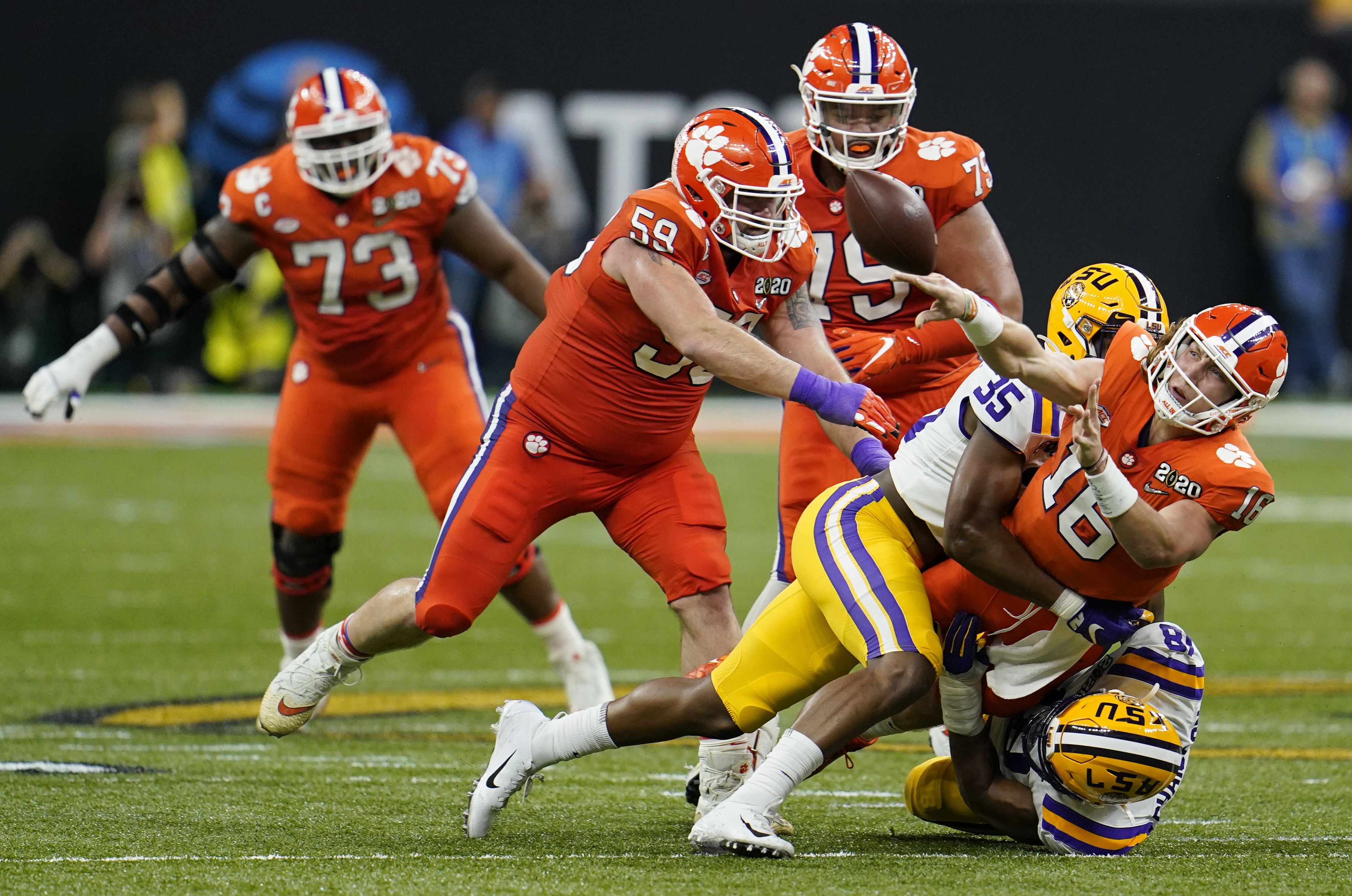 LSU smothers Clemson, 42-25, to seize college football's national