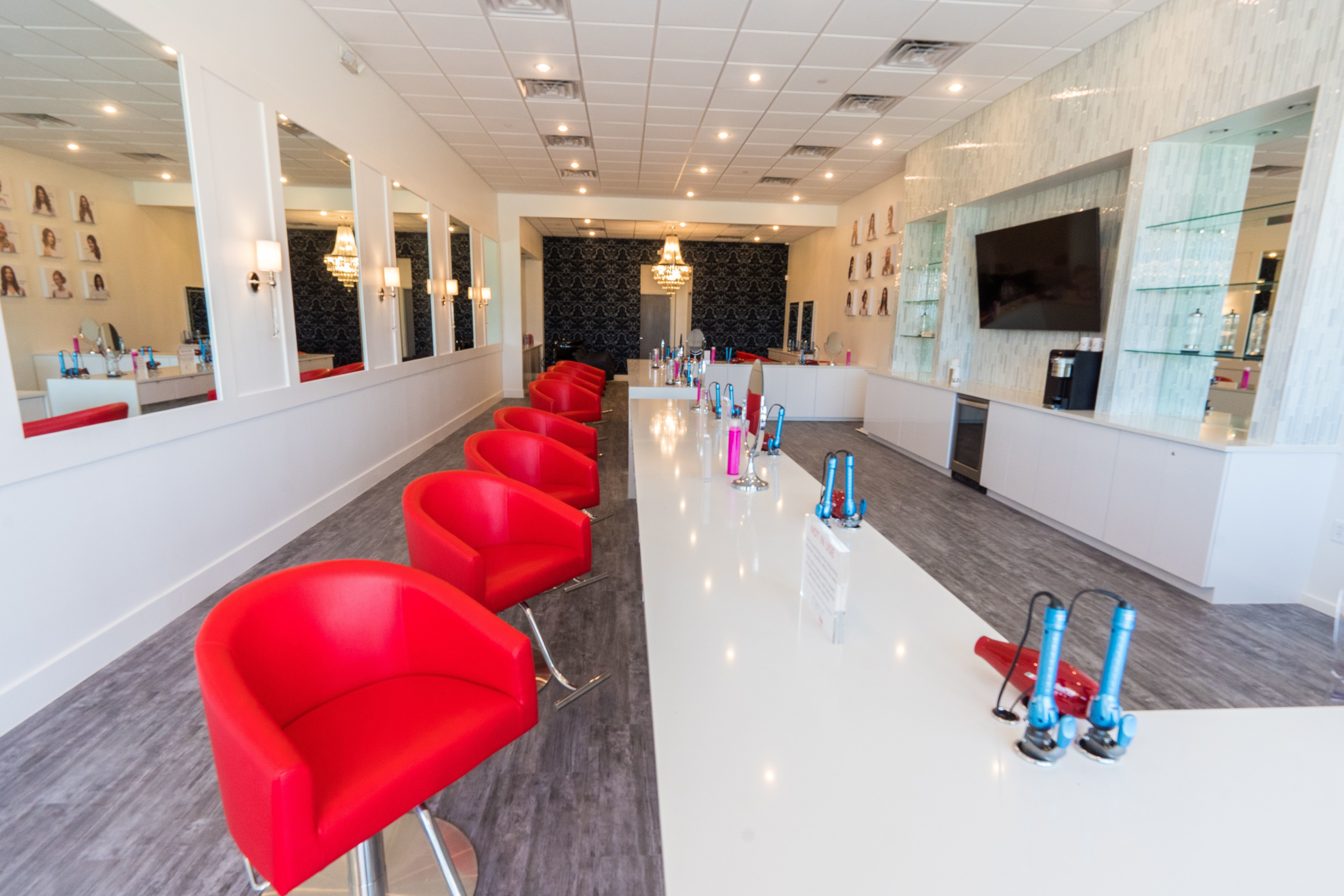 New Arlington blow dry bar will offer blowouts hair extensions at a social distance