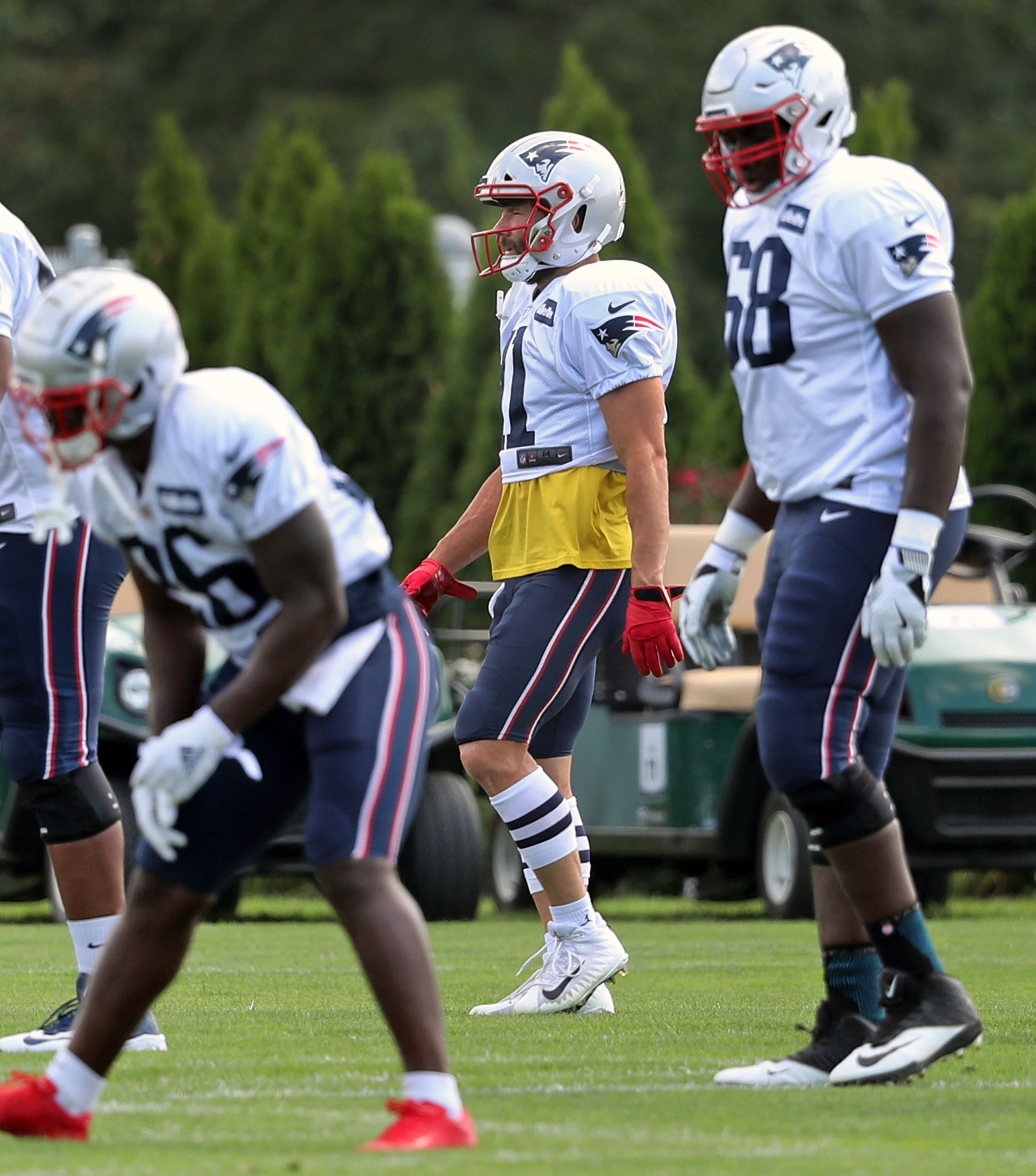 Patriots: Josh Gordon back practicing in full pads