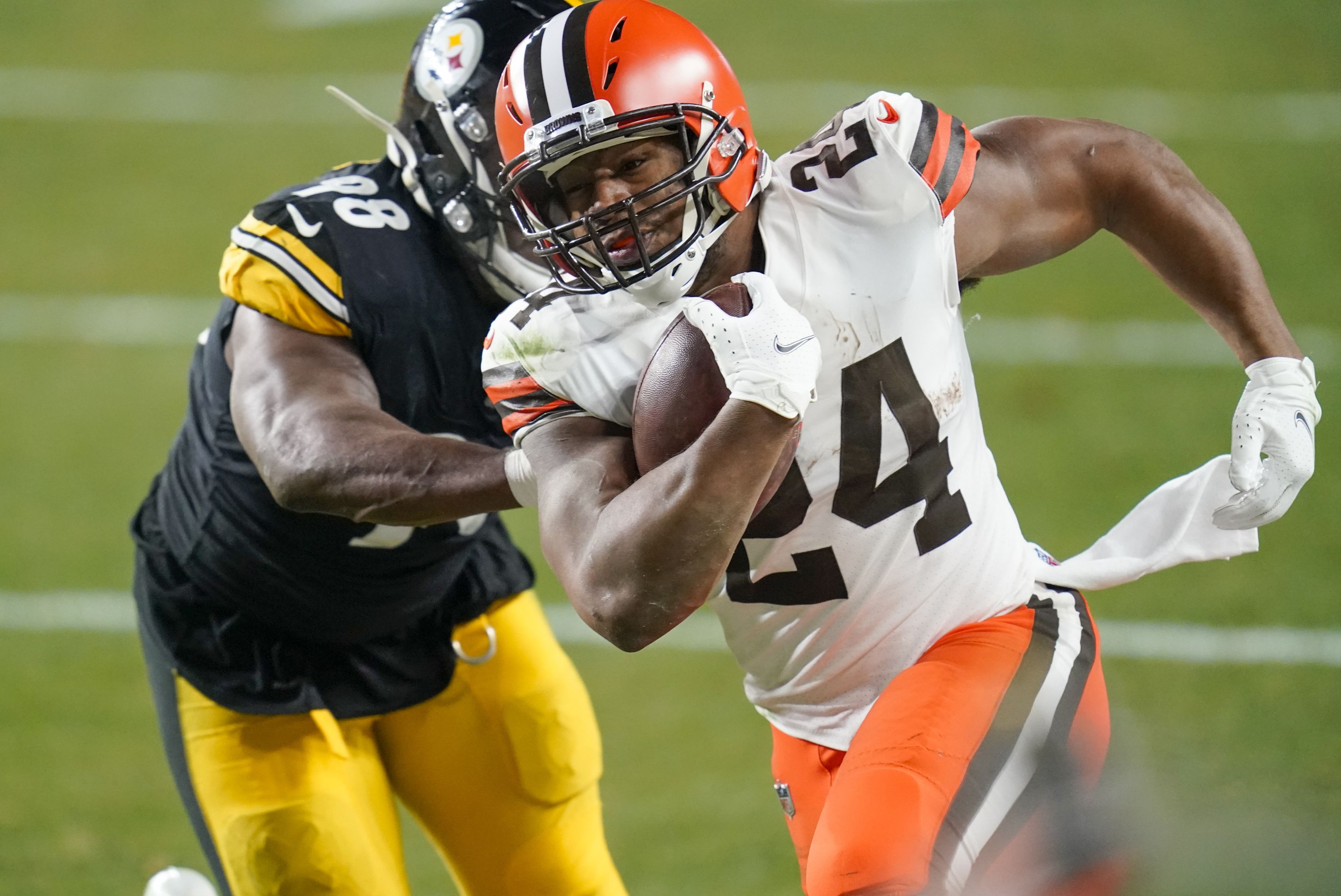 Browns win first playoff game since 1995 with 48-37 triumph over Steelers –  Orange County Register