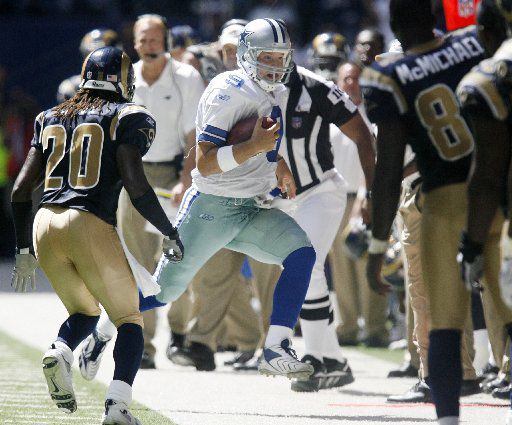 Jon Machota on X: Cowboys wearing the red stripe today on their helmets   / X