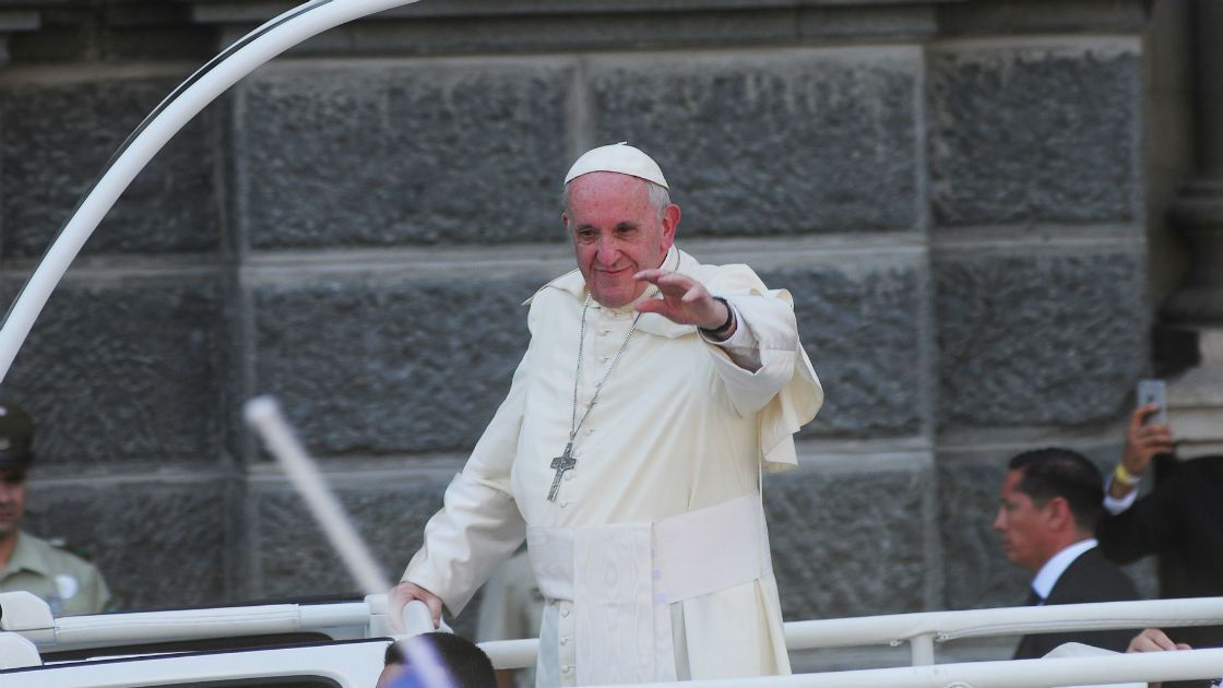 Papa llega catedral