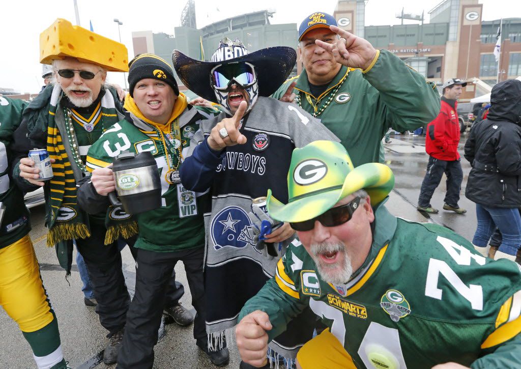 Packers might see more Cowboys fans at Lambeau than they like