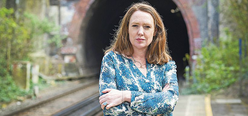 Paula Hawkins