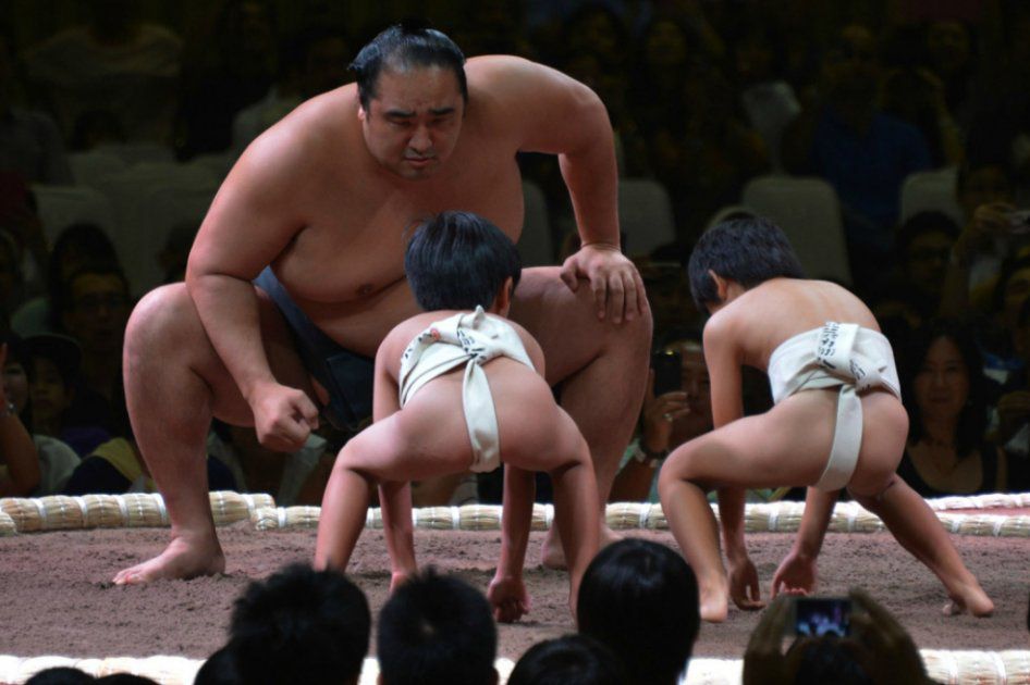 El Sumo: El deporte de la espiritualidad y la religión – Helvetia Travel  Group