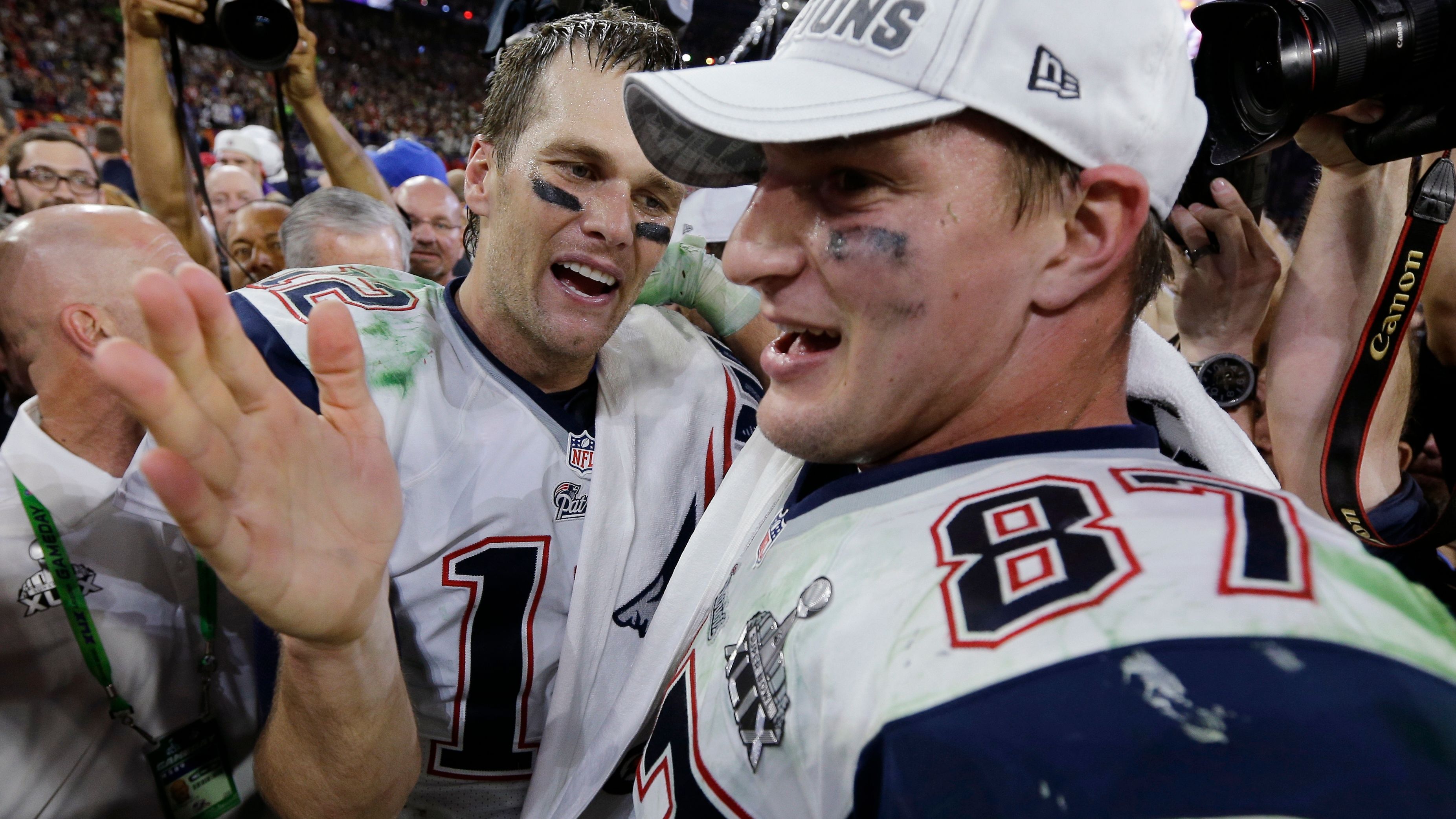 Bleacher Report on X: Brady and Gronk reunited in Tampa Bay 