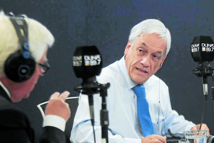 PIÑERA RADIO10823