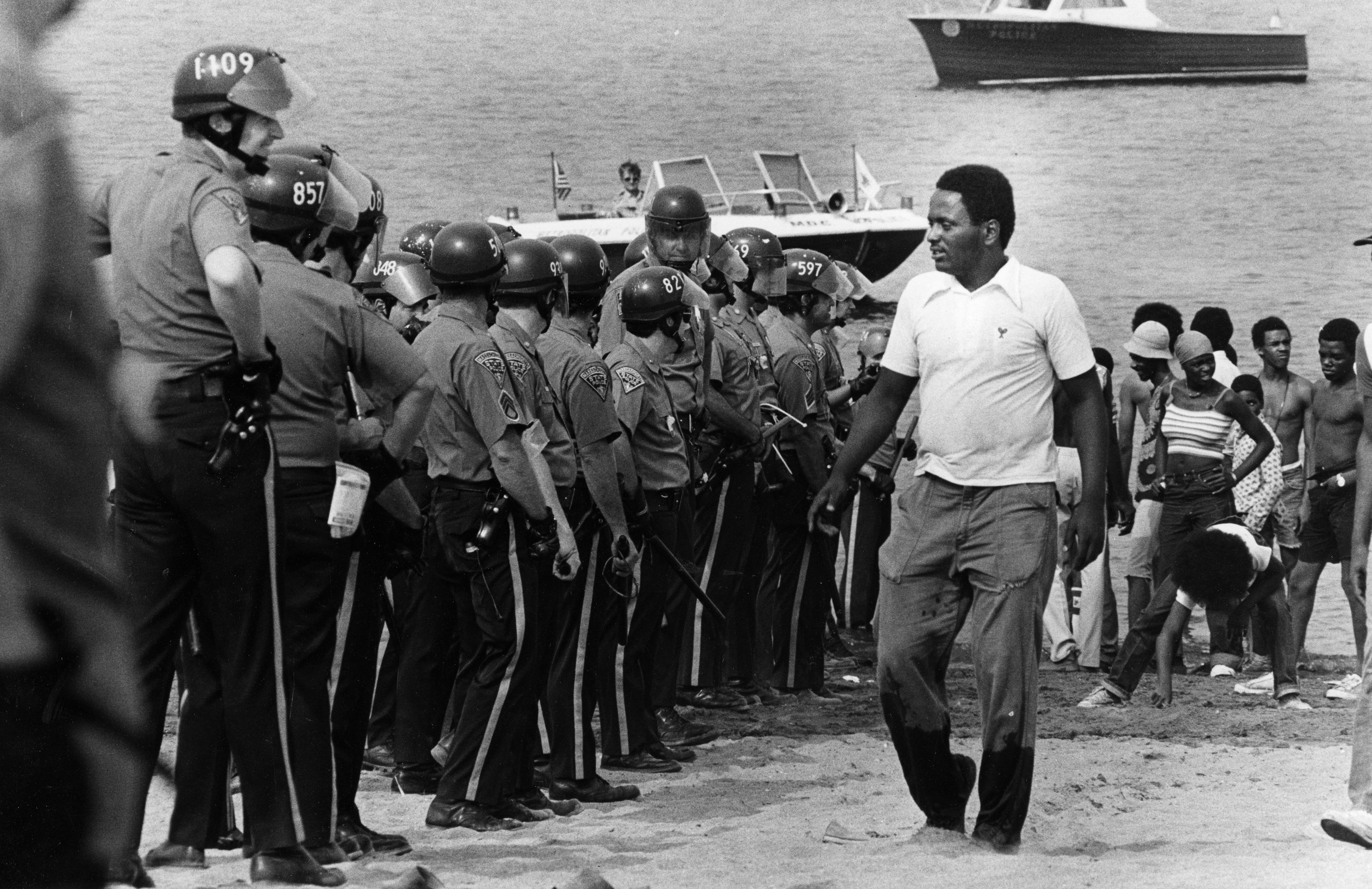 45 years ago, Black protesters tried to desegregate Carson Beach. The  peaceful demonstration quickly turned violent - The Boston Globe