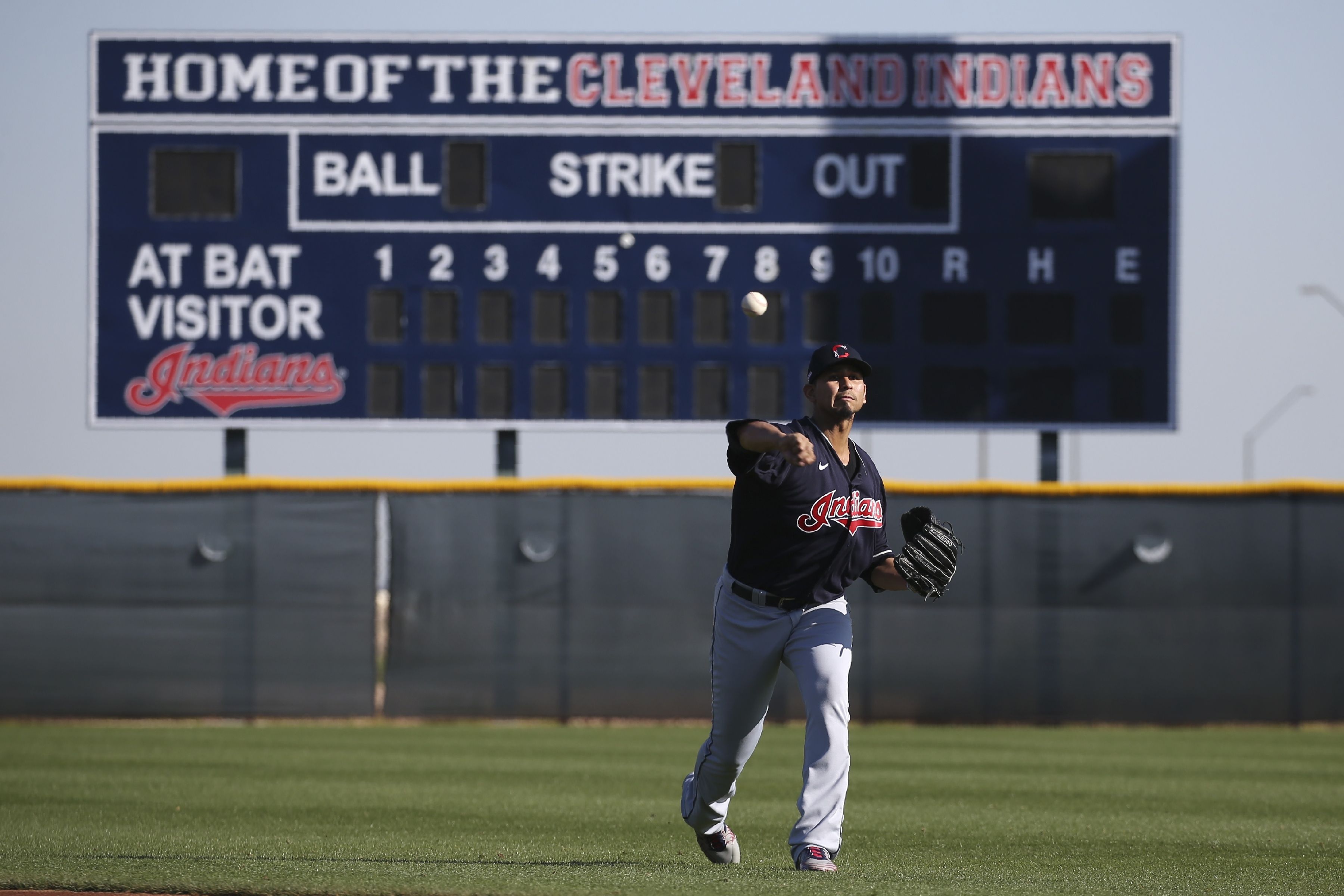 Cleveland Indians Francisco Lindor and Carlos Carrasco crash