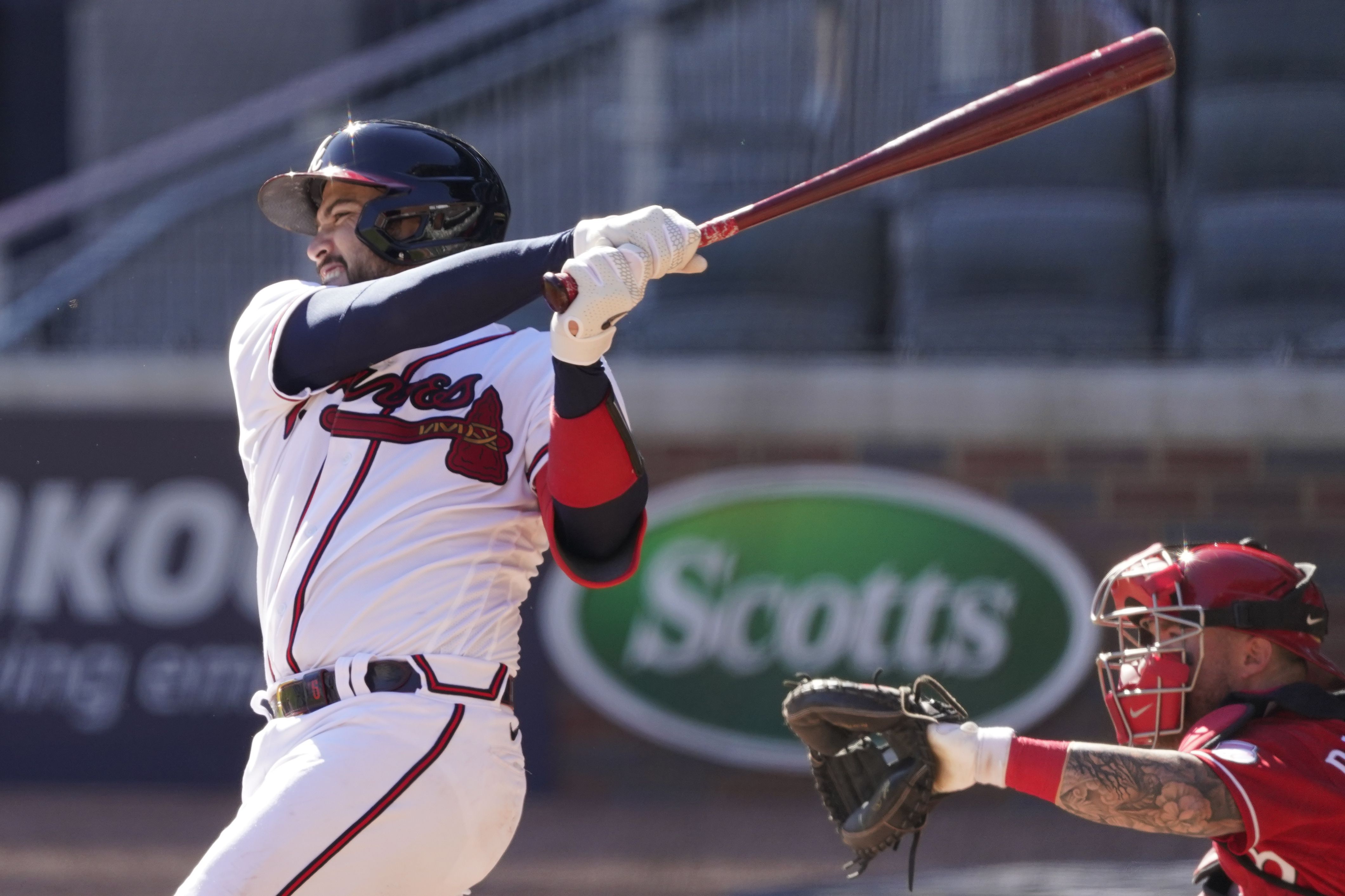 Braves' Freddie Freeman prayed 'Please don't take me' during battle with  COVID-19