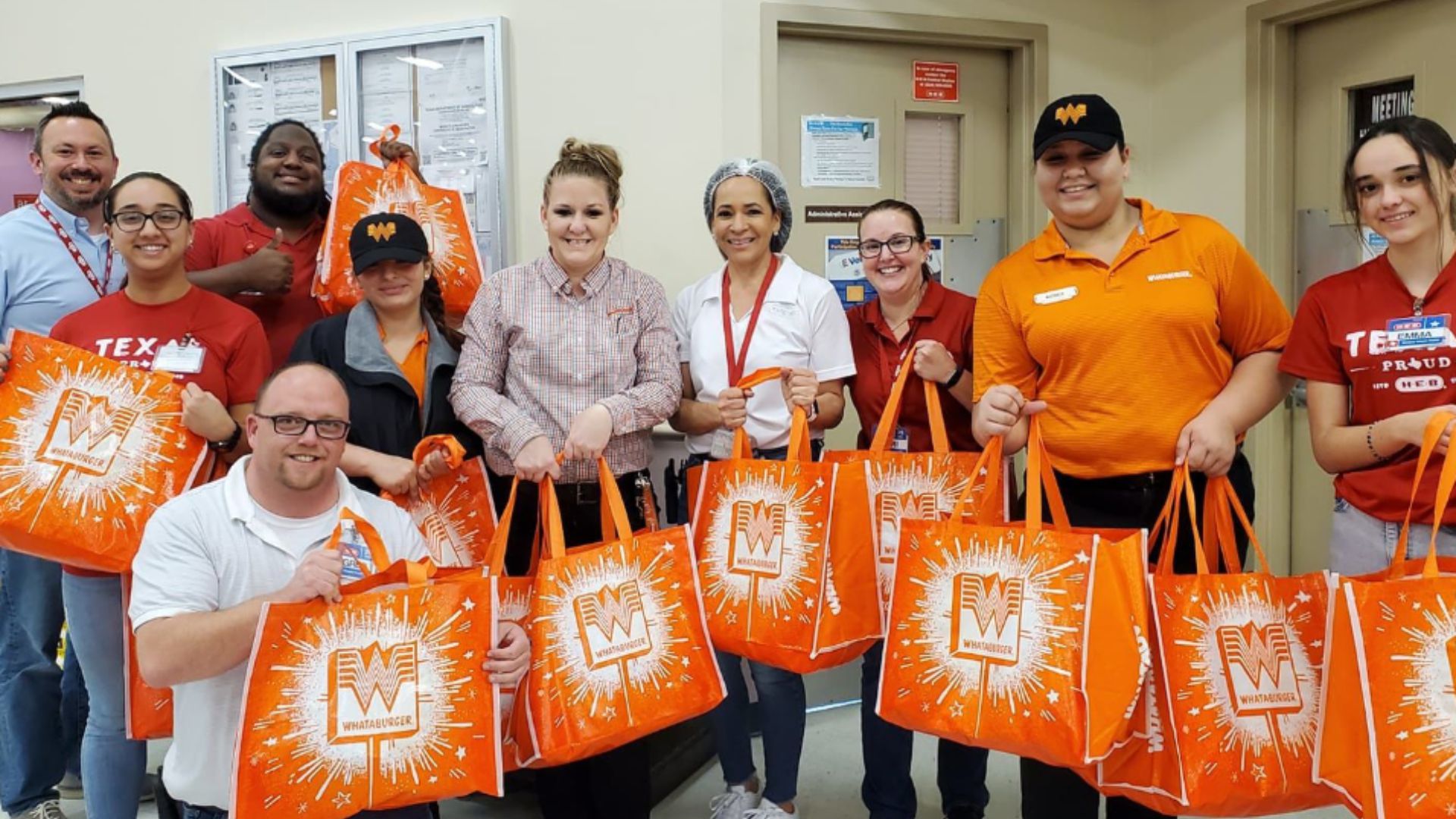 Texas Whataburger employees deliver food to H-E-B employees working long  hours