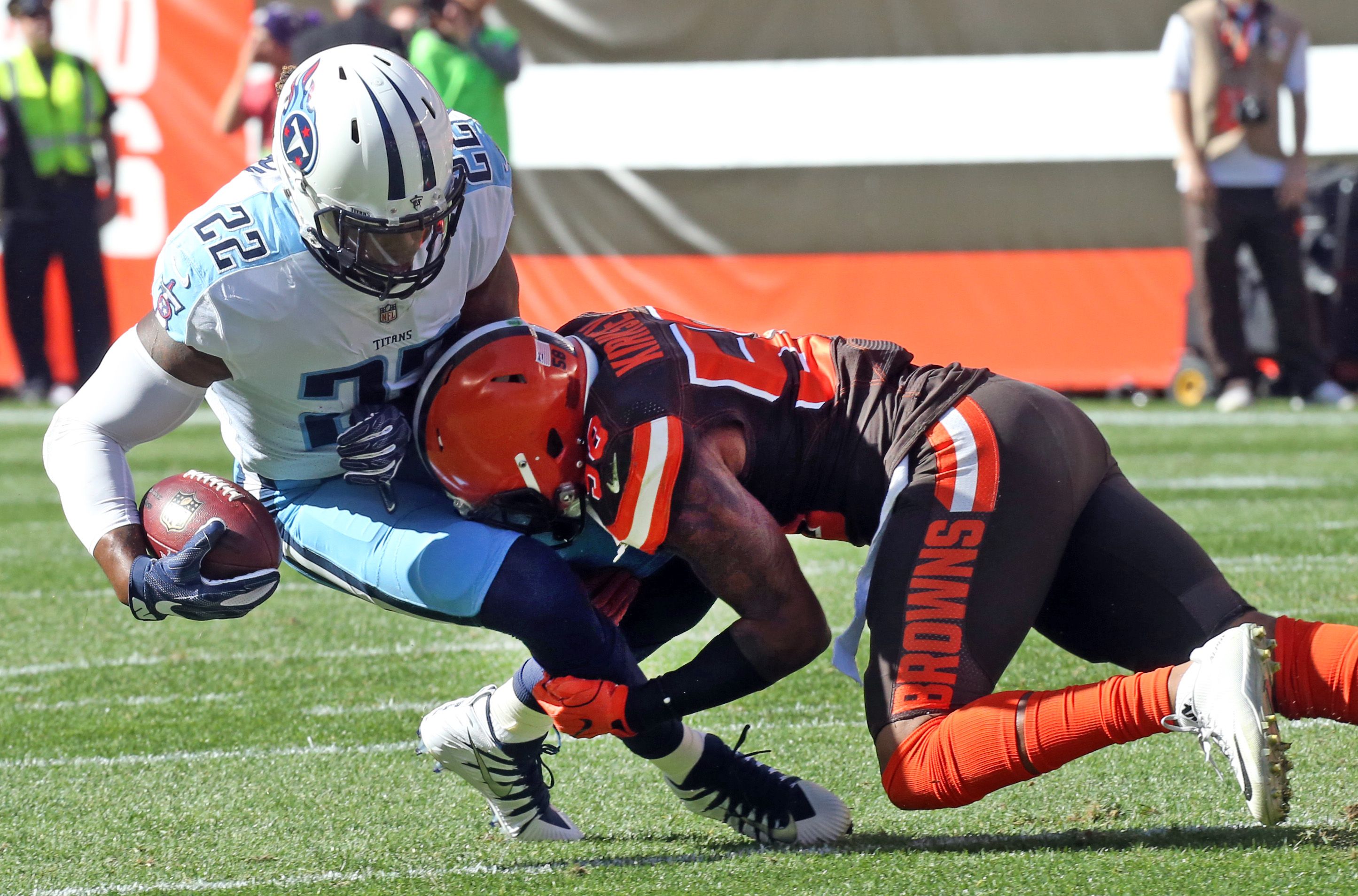 RB Browns defense has Titans Derrick Henry locked down in first half