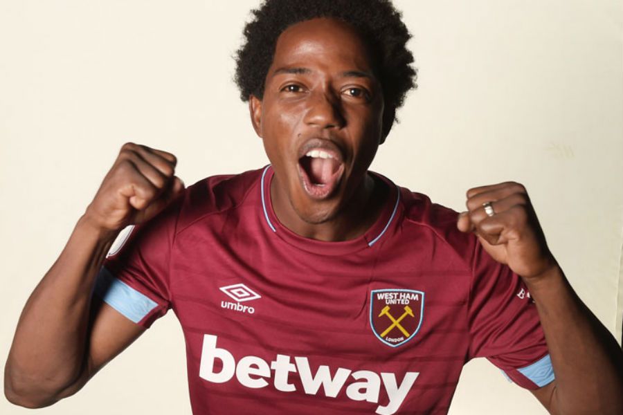 CARLOS SANCHEZ WEST HAM