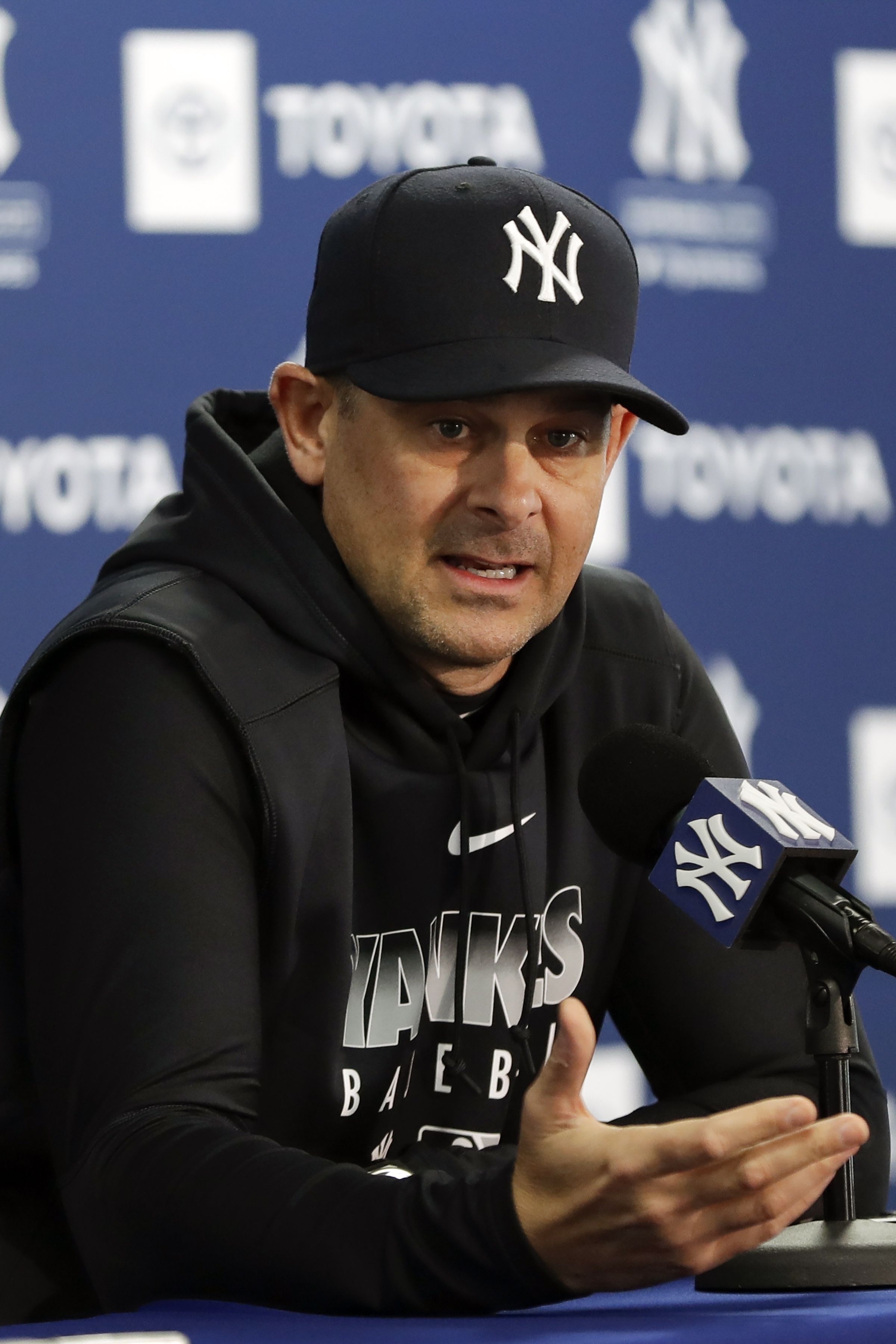 WAMC Sports Report 8/8/23: Yankees manager Aaron Boone ejected for