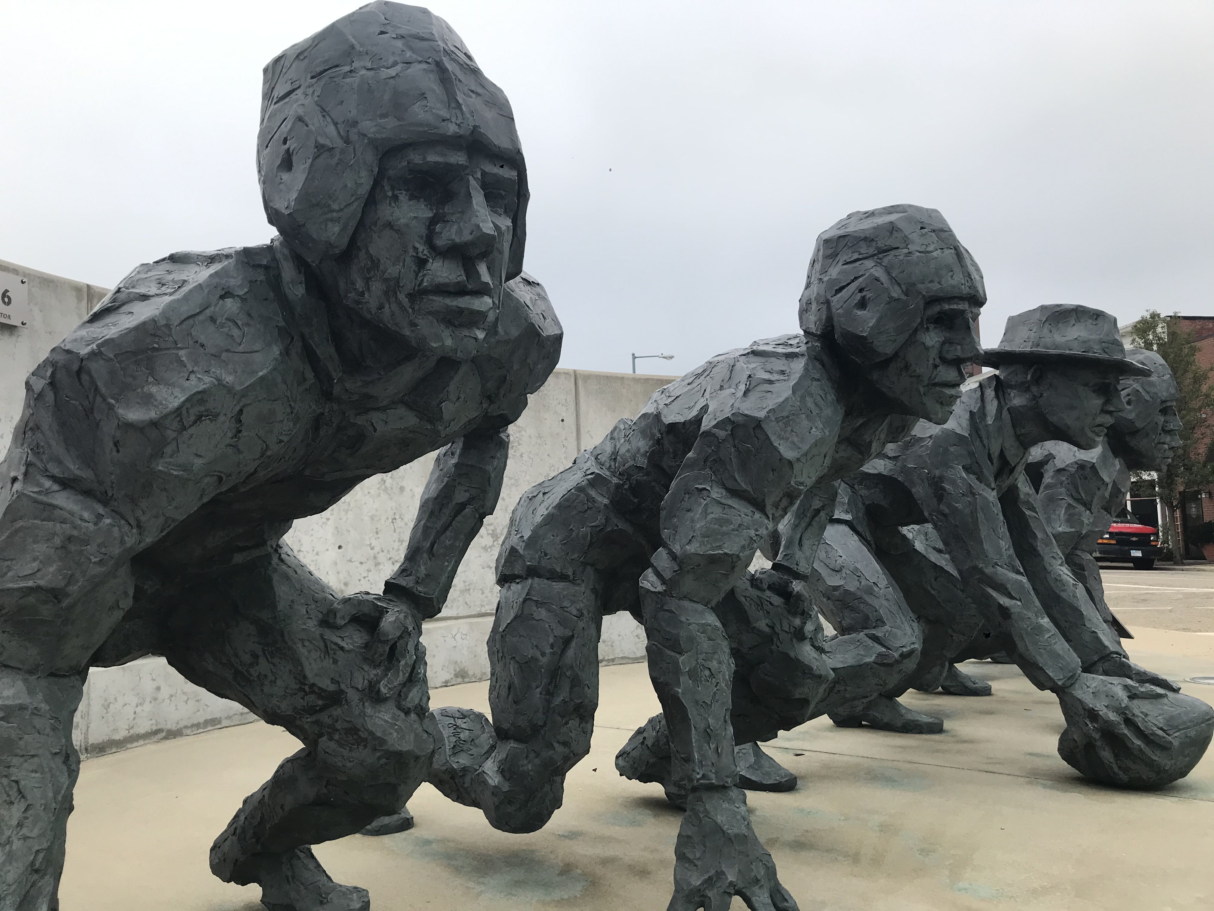 Marion Motley memorialized in Canton near Pro Football Hall of Fame