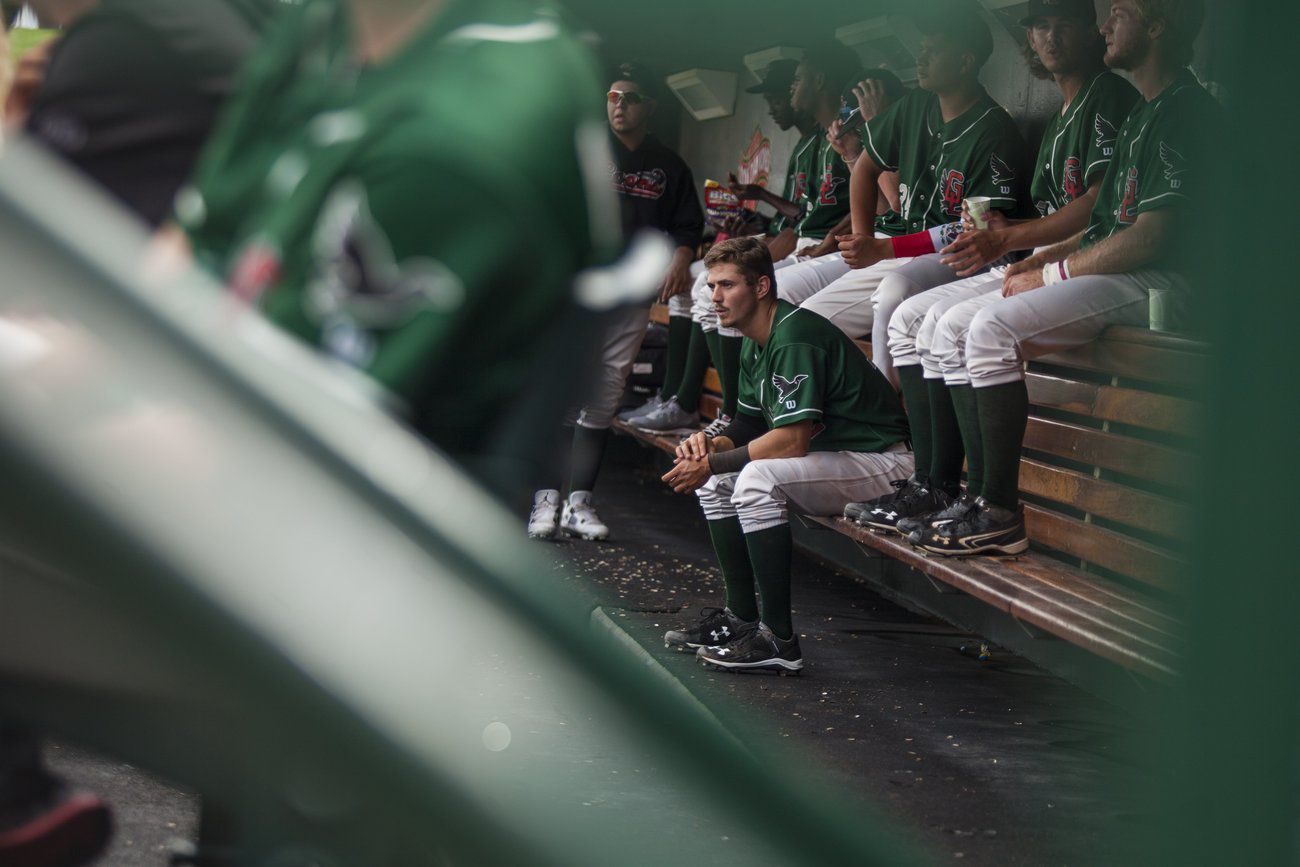 Zach McKinstry of North Side high school signs with Central