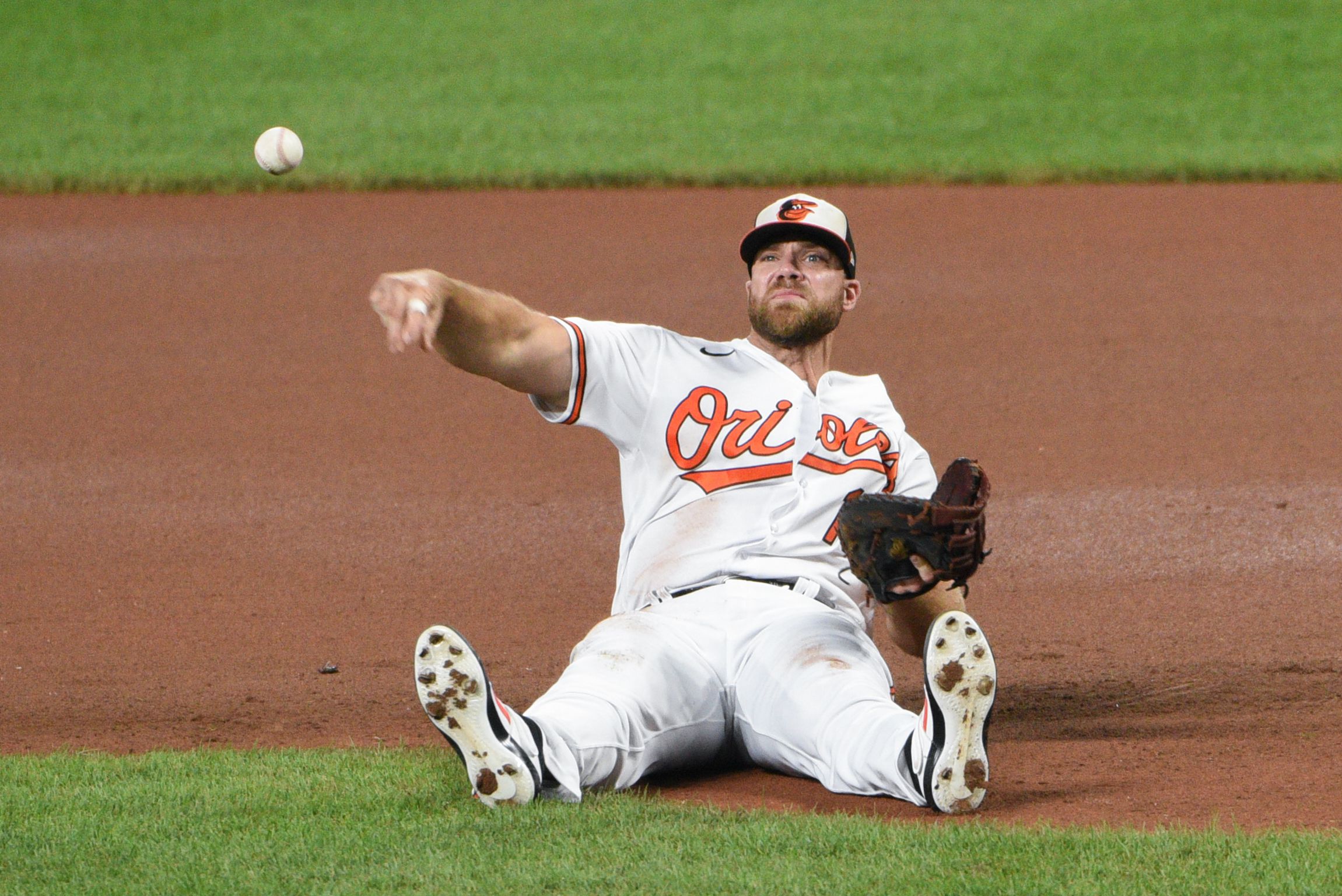 Chris Davis' Orioles contract bogs the team down. How could they have used  his salary elsewhere this winter?