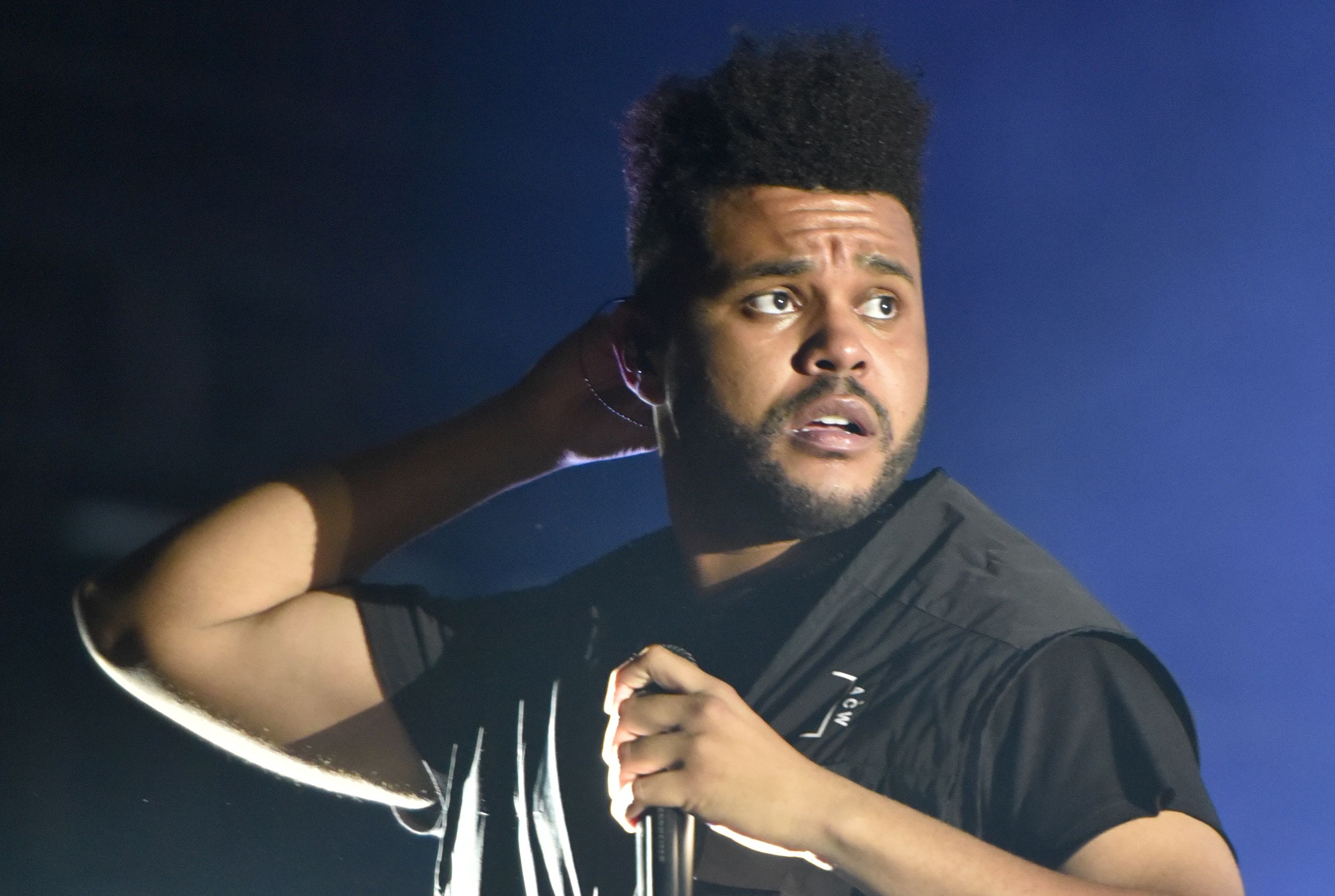 The Best Reactions to The Weeknd's Performance at the Super Bowl Halftime  Show