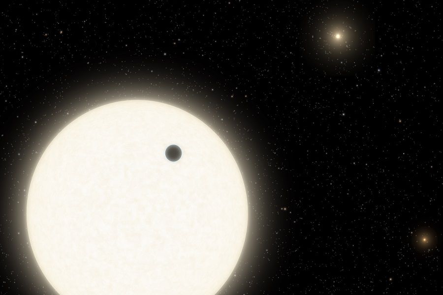 La investigación planetaria encuentra un mundo de tres soles