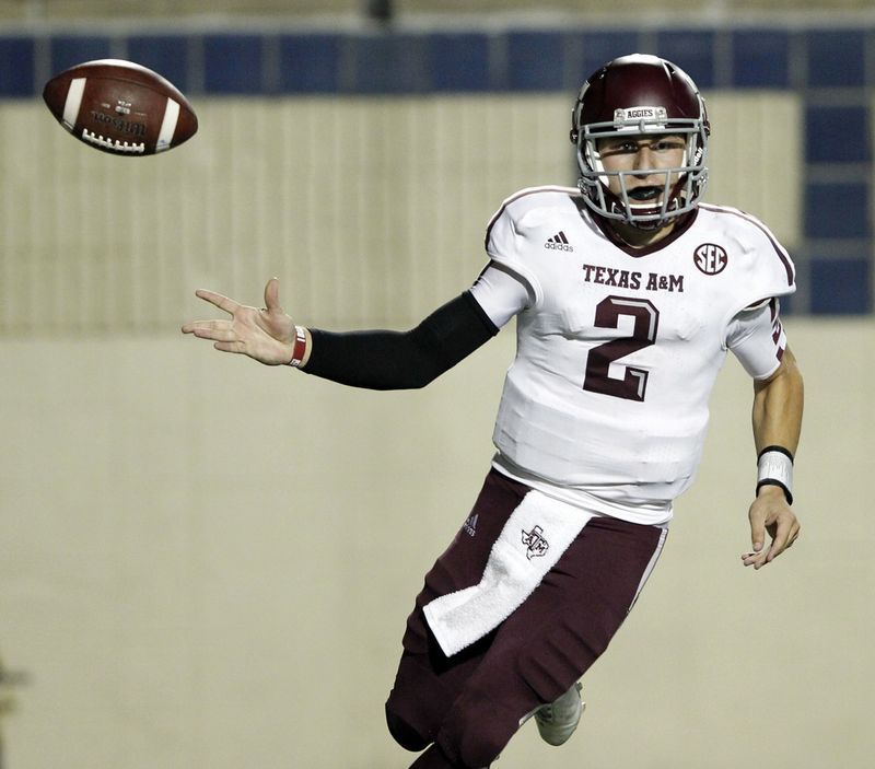 Johnny Manziel's football uniform stolen from Texas A&M Hall of Champions -  Sports Illustrated Texas A&M Aggies News, Analysis and More