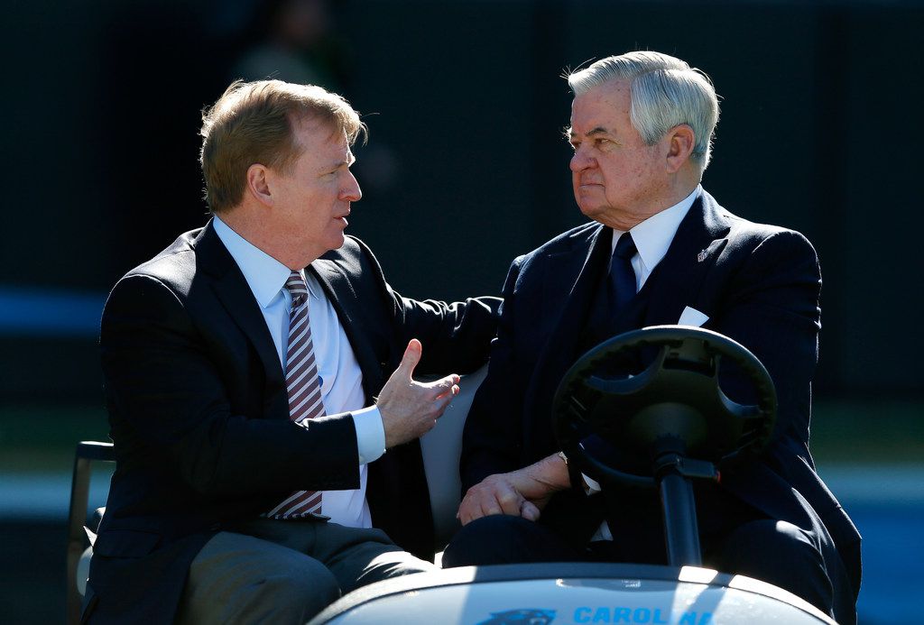 Panthers players say owner Jerry Richardson will support them if