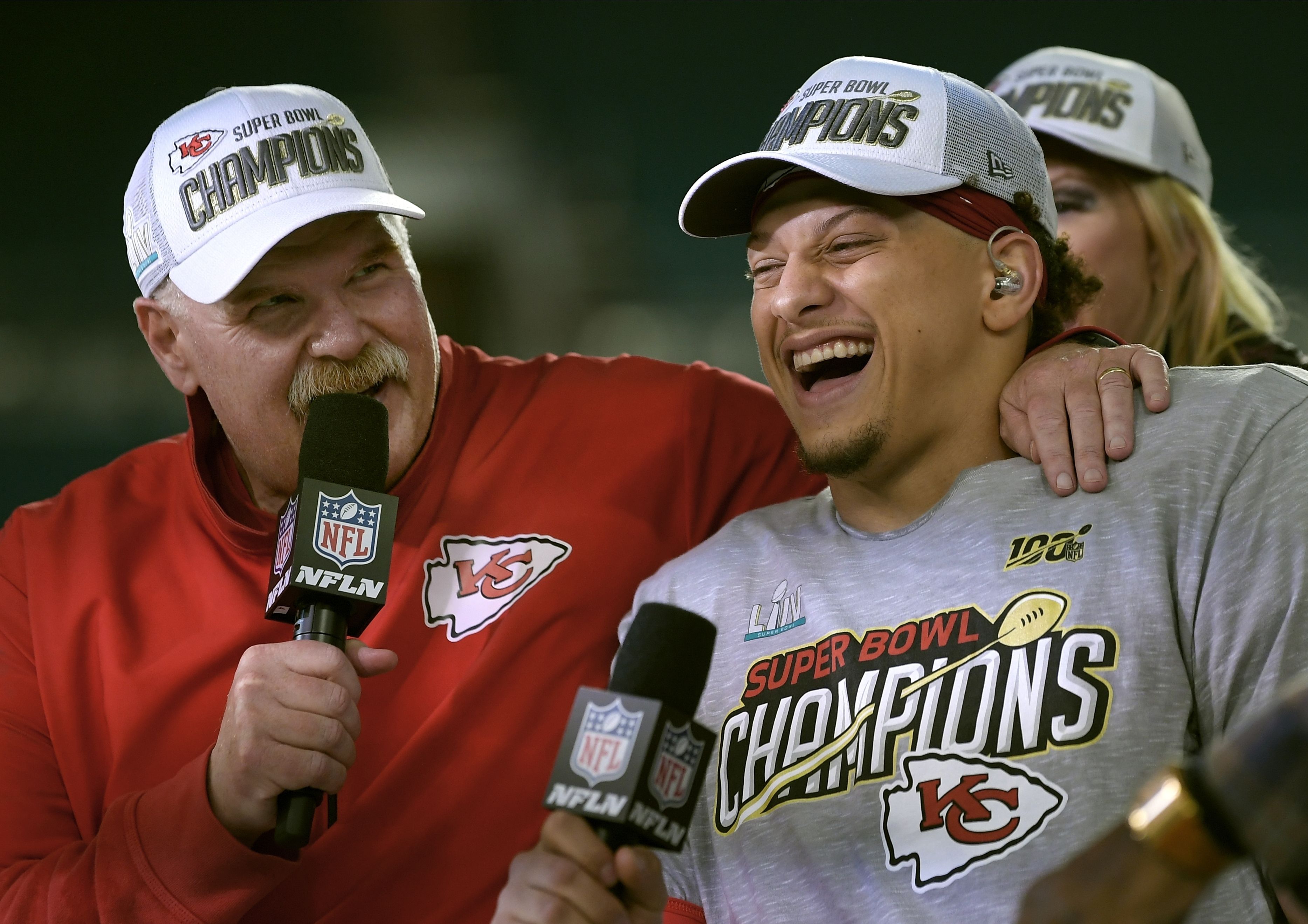 Andy Reid asked Troy Aikman to join the Eagles in 2002