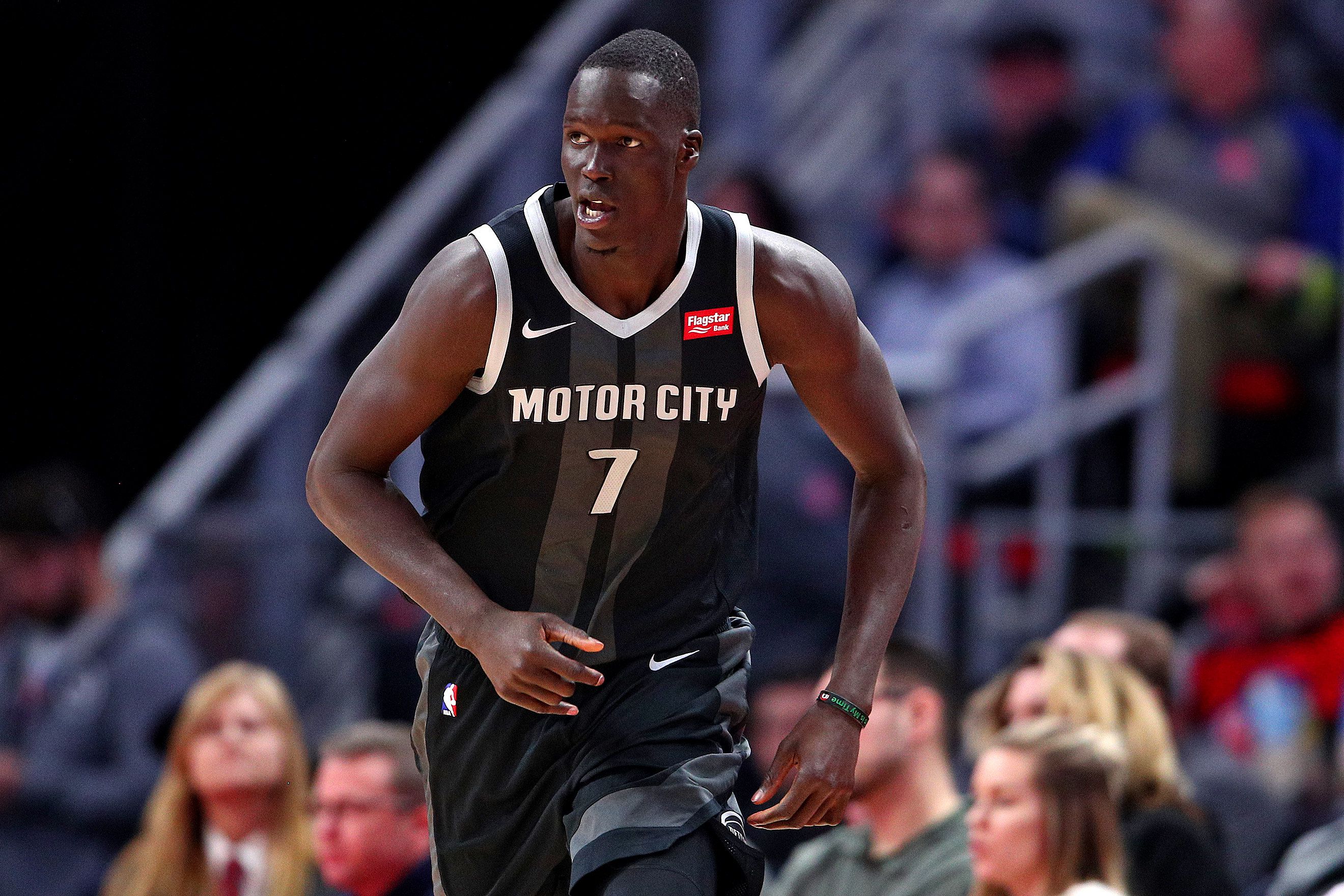 Pistons, Bucks finalizing Stanley Johnson for Thon Maker trade - Sports  Illustrated