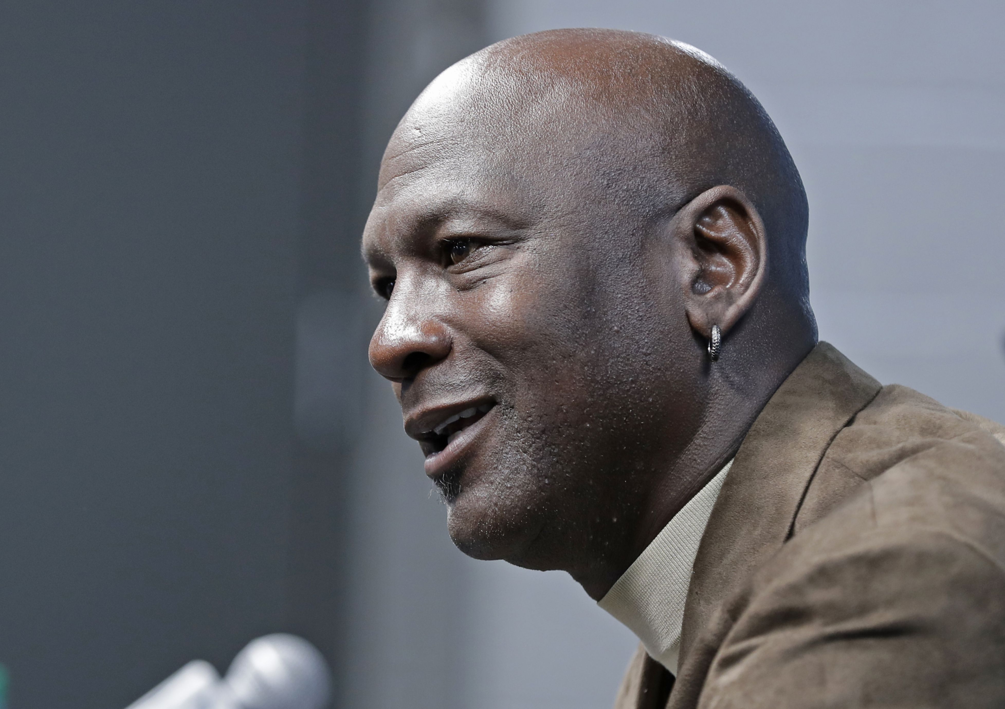 Mos hul Trampe Michael Jordan is selling his Park City home for $7.5 million
