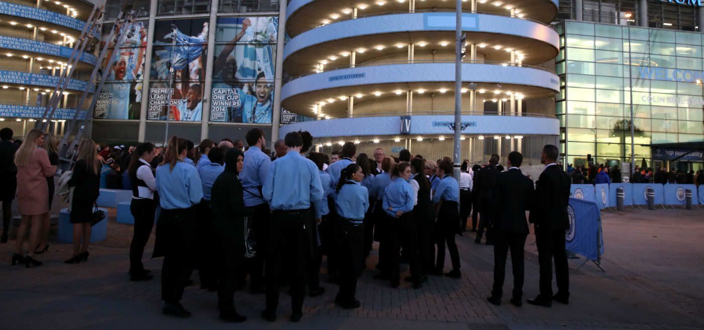 etihad-stadium-evacuado