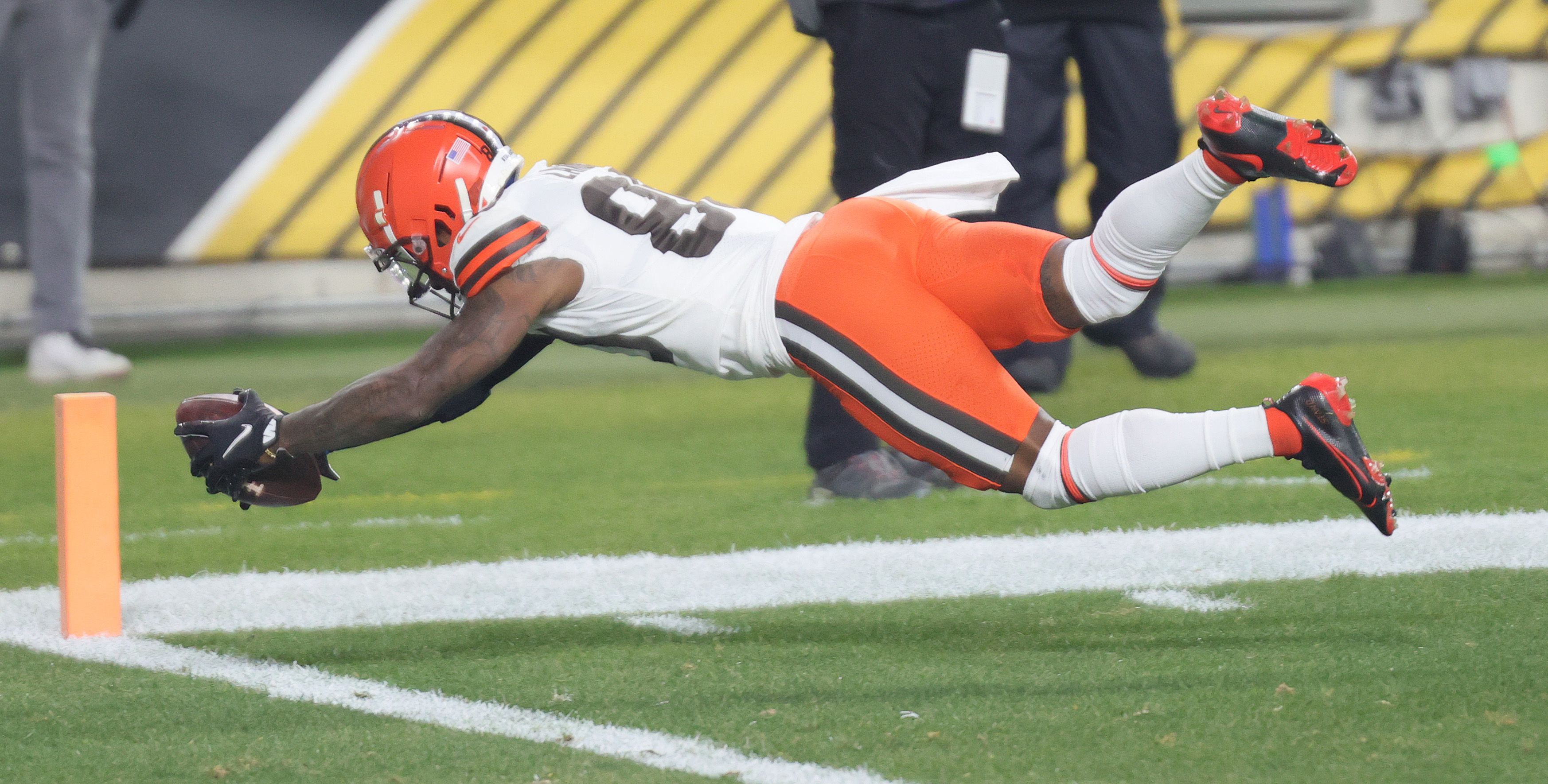 Browns wild card photos:  photographers' favorite pictures  from win over Steelers 