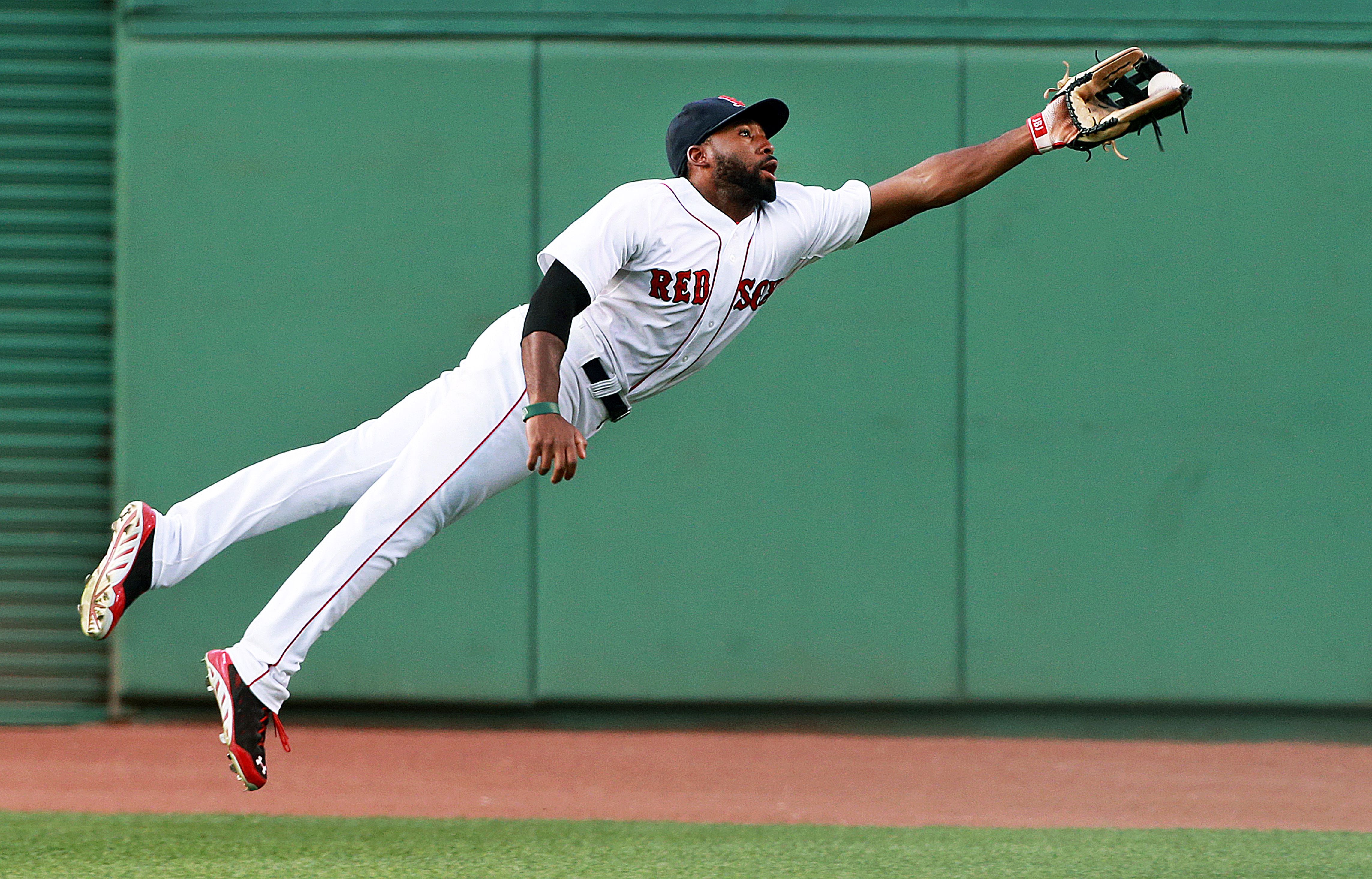 Adding Jackie Bradley Jr. gives Brewers four strong outfielders