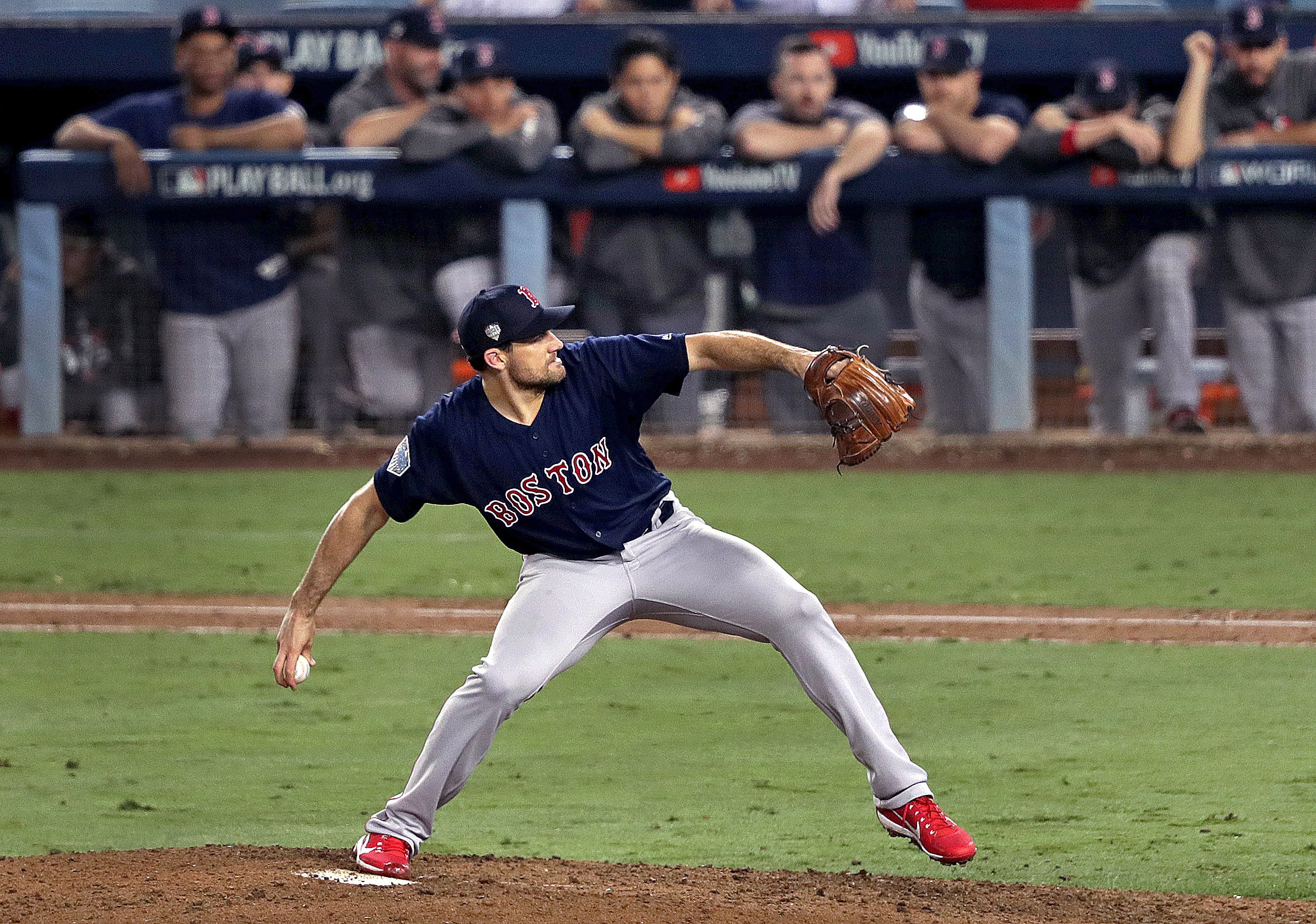 Dodgers outlast Red Sox in record-setting Game 3 of World Series - The  Boston Globe