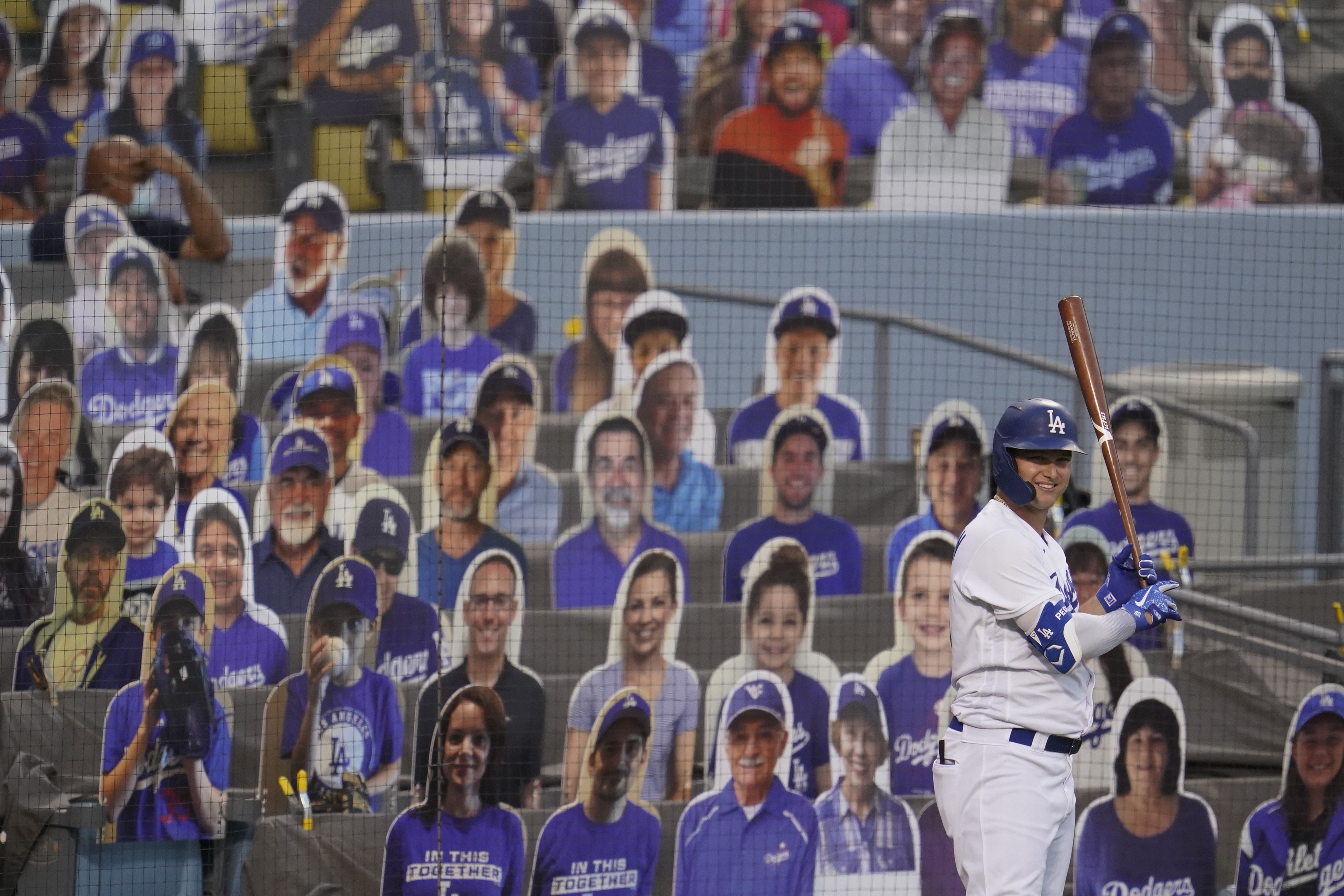 Dodgers News: Joc Pederson Excited To Live With Corey Seager