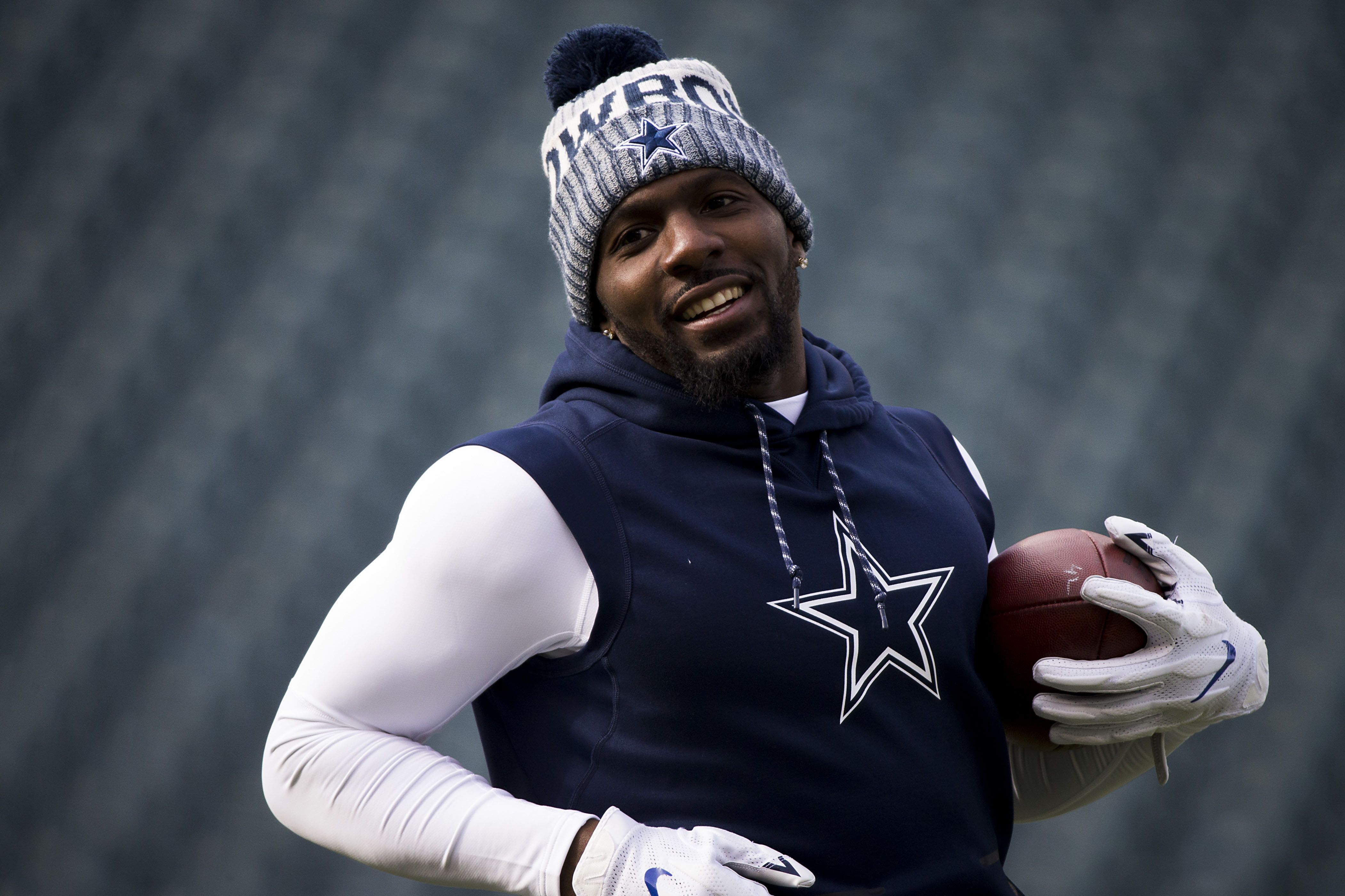 How real is the possibility for Dez Bryant to return to the Cowboys?