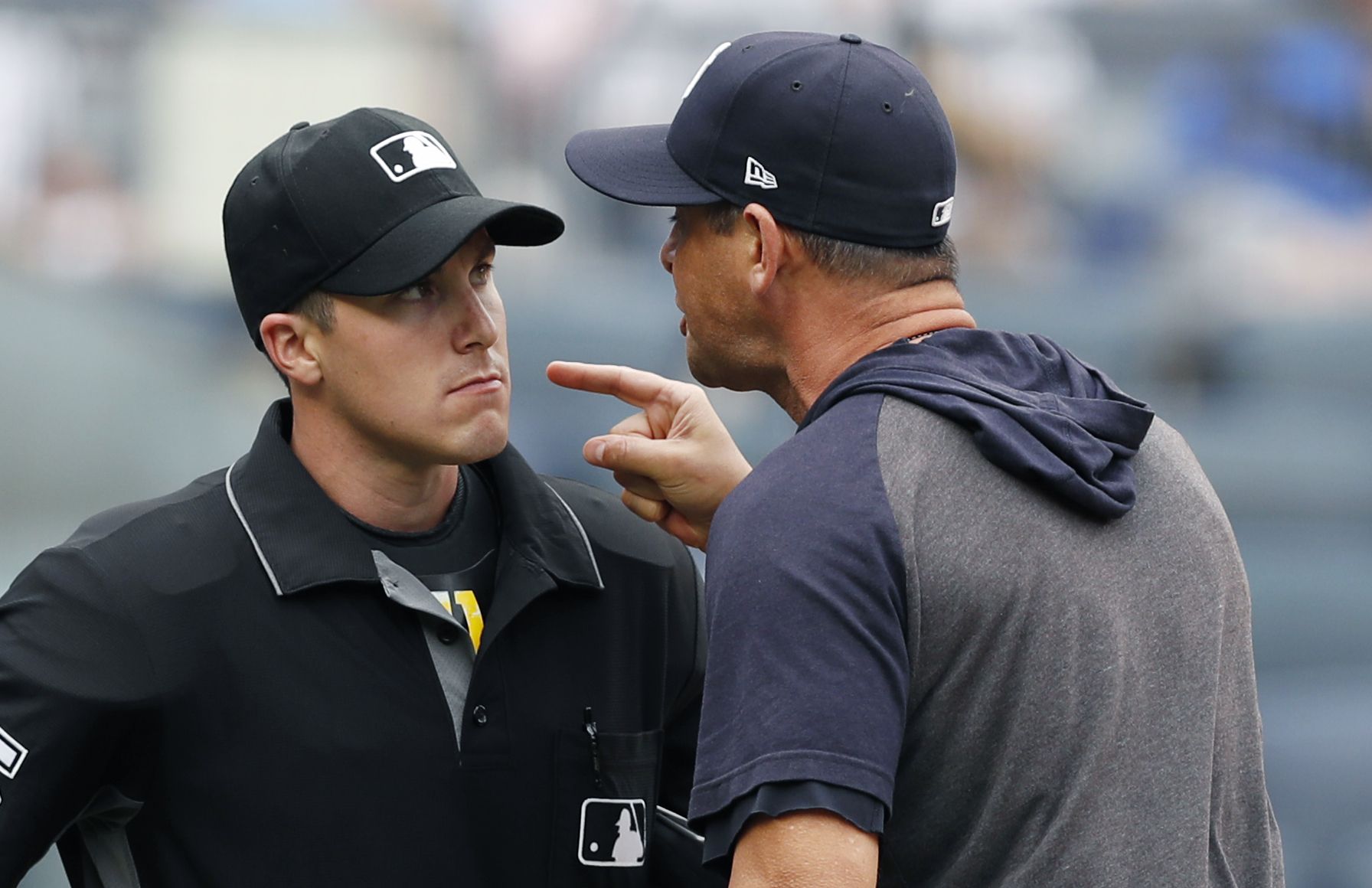 Yankees adopt Brett Gardner's dugout antics for new celebration