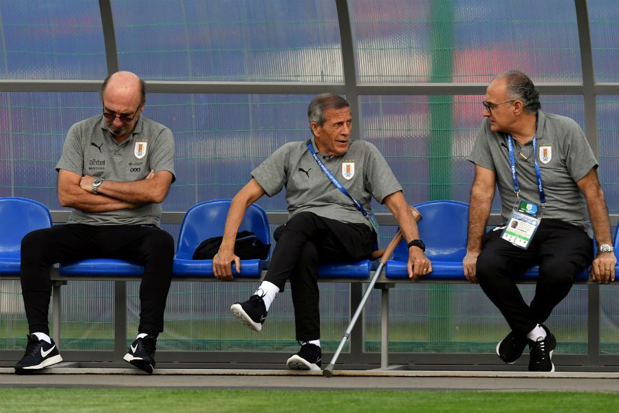 Tabárez en Selección de Uruguay: el histórico entrenador renovó