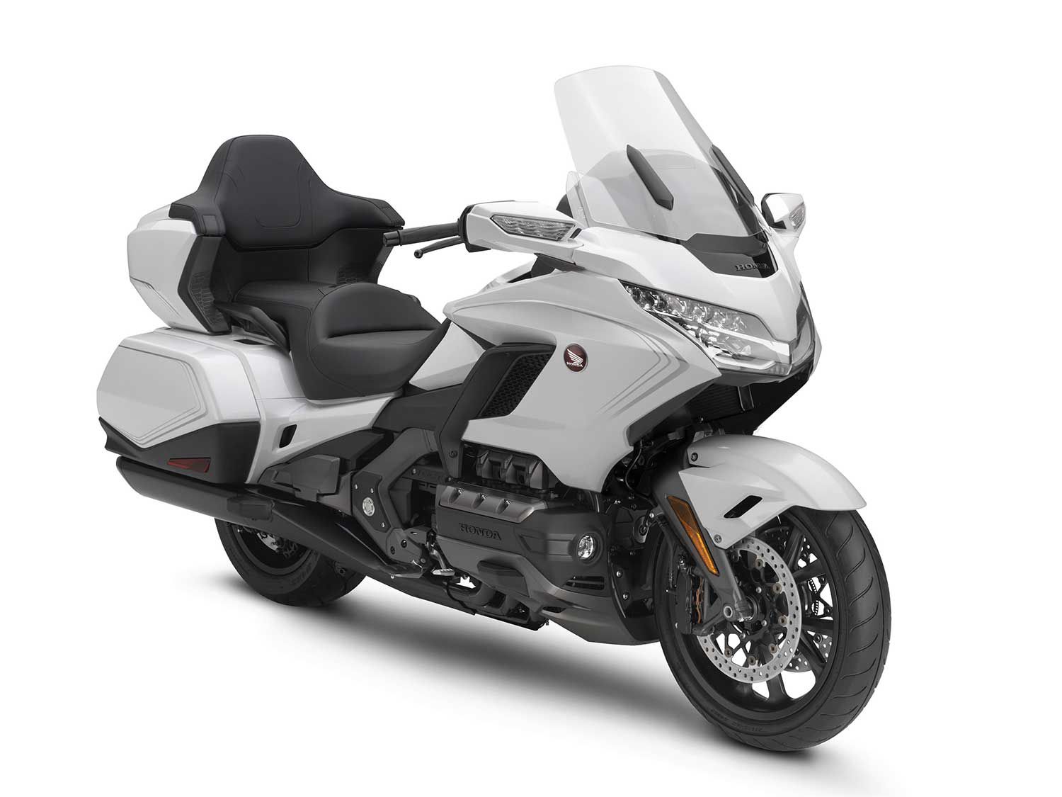First Look 2020 Honda Gold Wing Features And Availability Motorcycle Cruiser