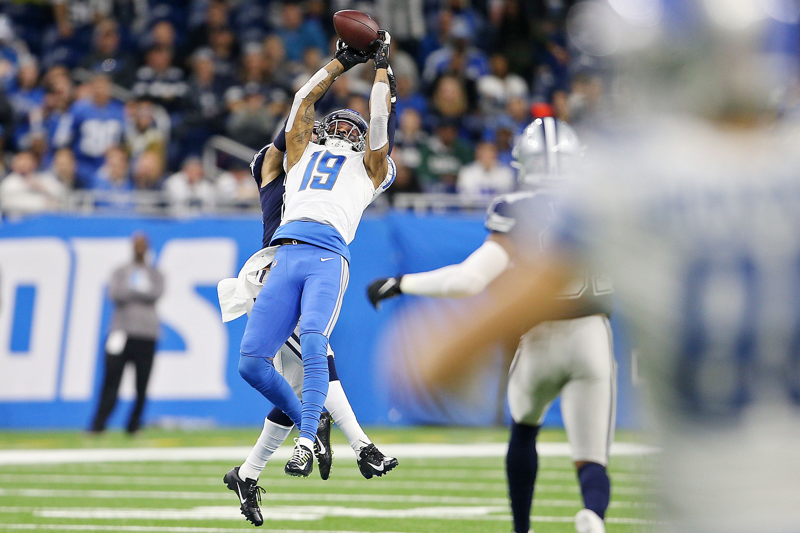 Detroit Lions vs. Green Bay Packers WJR-AM broadcast from Ford Field