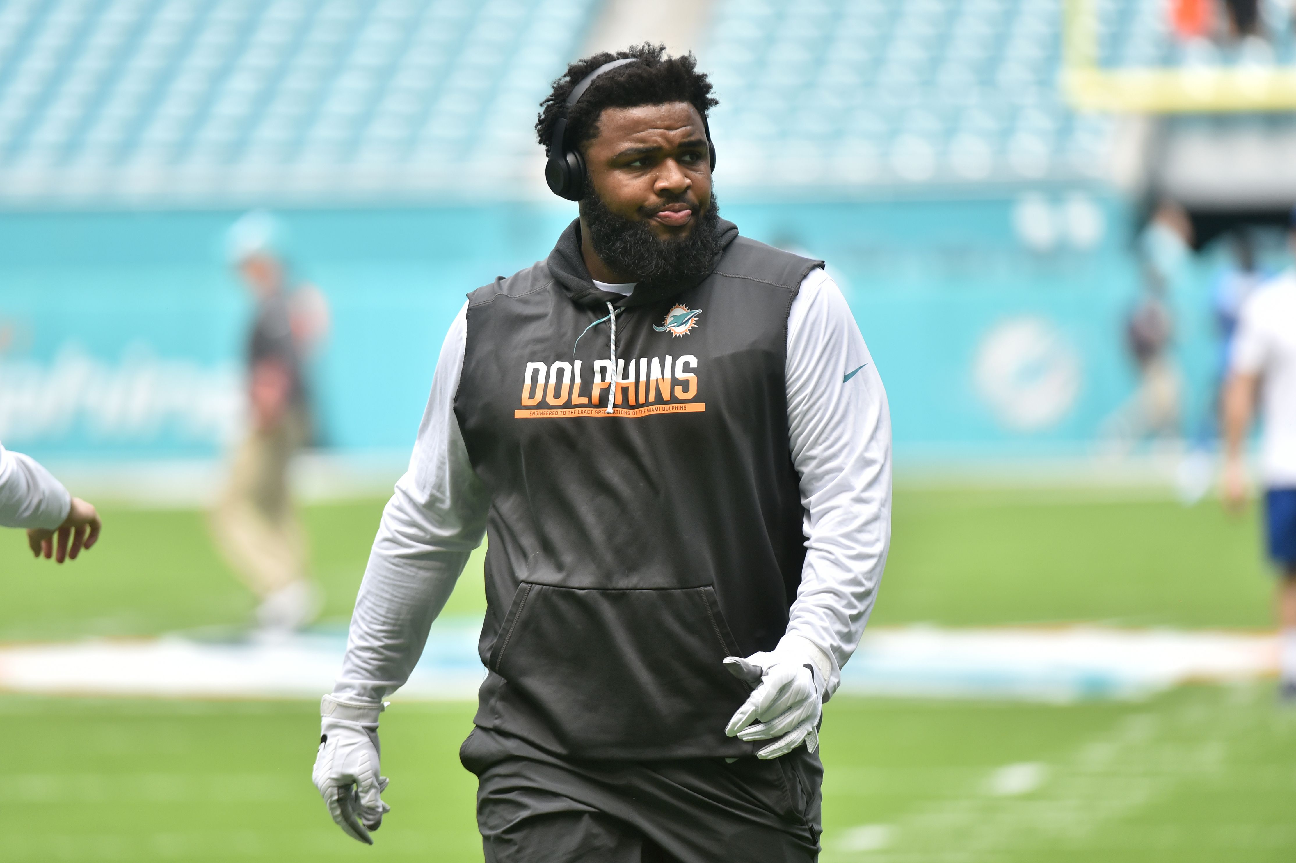 Springfield's Christian Wilkins leads Miami Dolphins' stingy, aggressive  defense in playoff hunt 