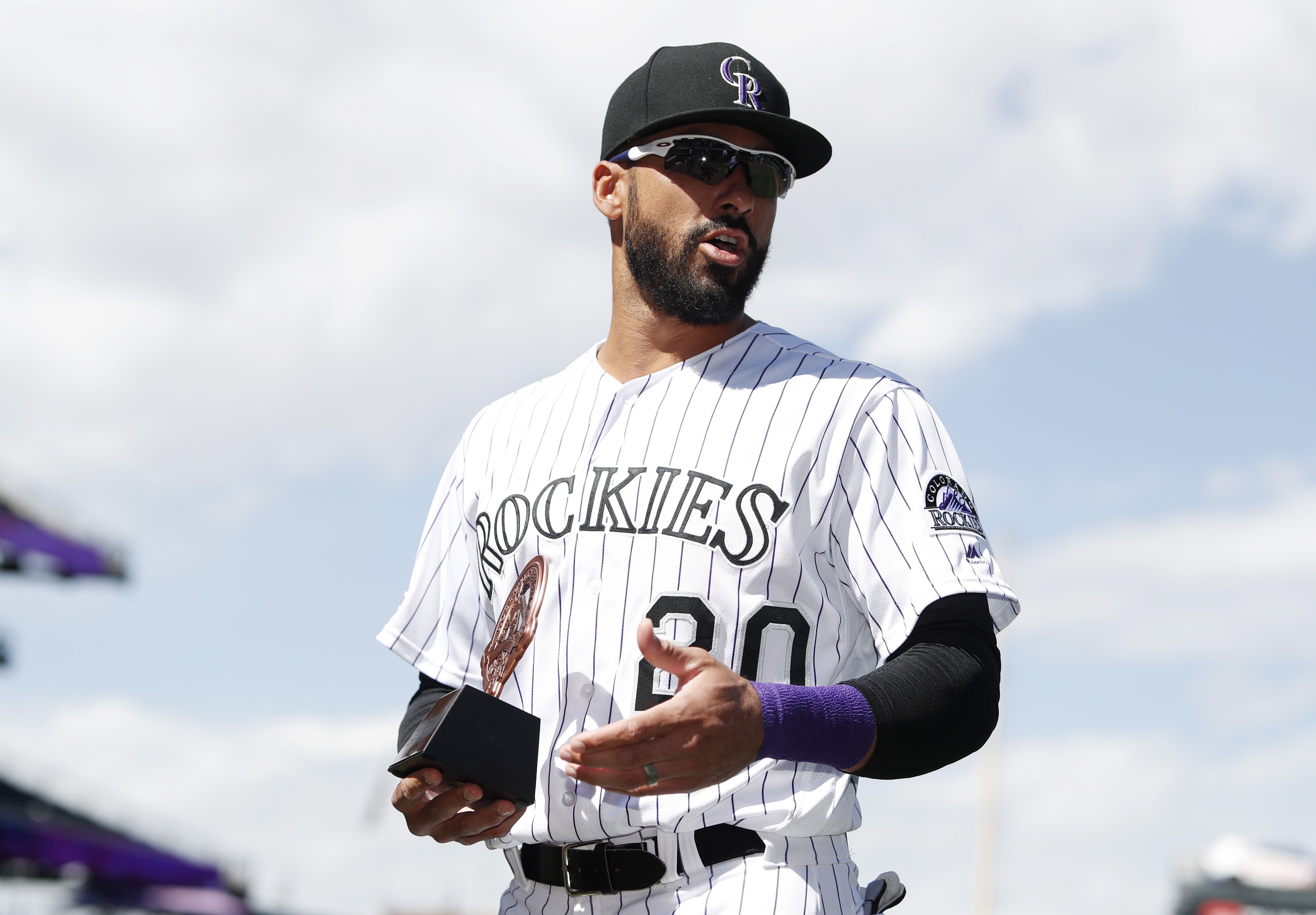 Ian Desmond, Rockies agree to five-year, $70 million contract