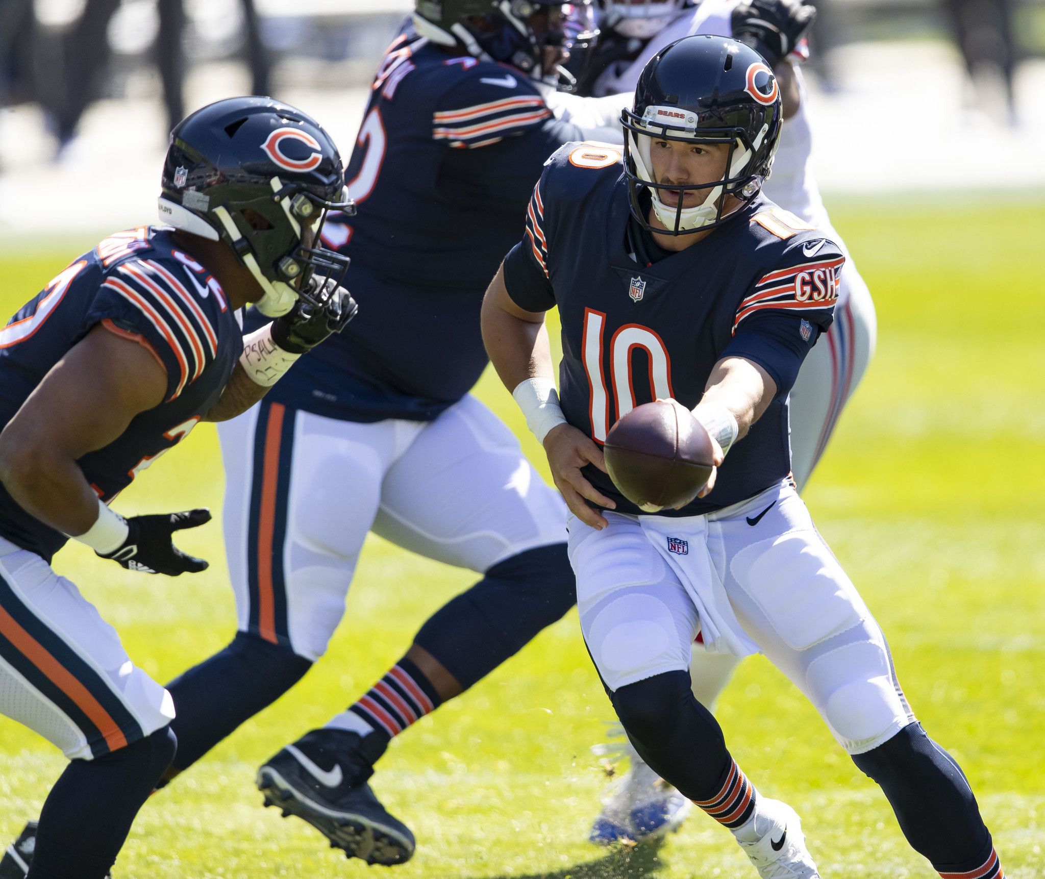Mitchell Trubisky reacts to being benched in Chicago Bears' win over  Atlanta Falcons, NFL News