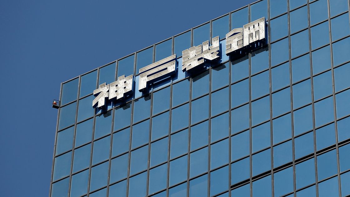 FILE PHOTO: The logo of Kobe Steel is seen on the group's Tokyo headquarter building in Tokyo