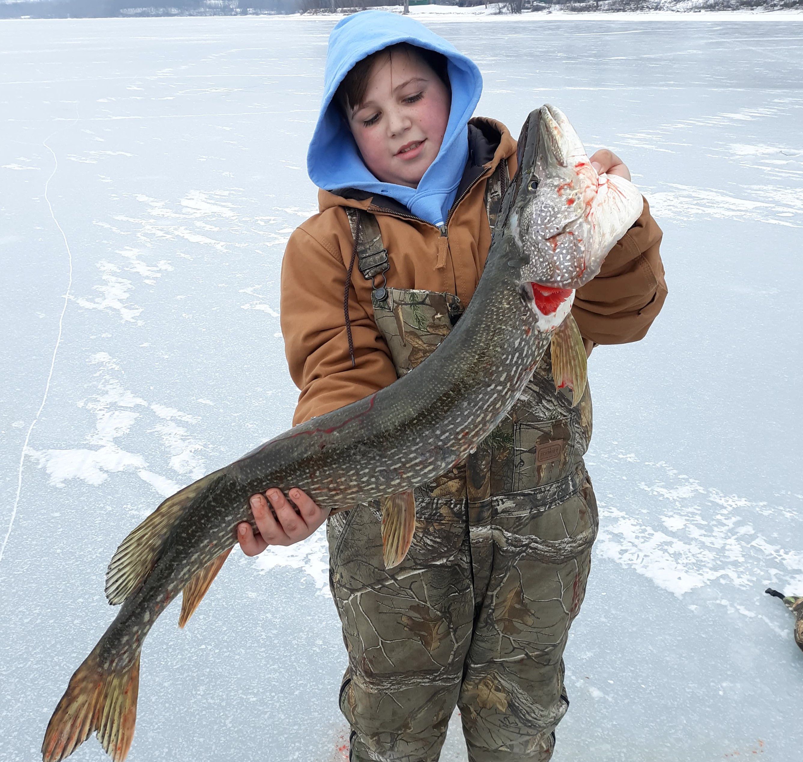 Upstate New York ice fishing: Anglers share photos of their eye-opening  catches 