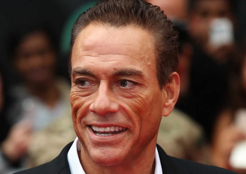 Jean-Claude-Van-Damme-en-la-comedia-Welcome-To-The-Jungle-1.jpg