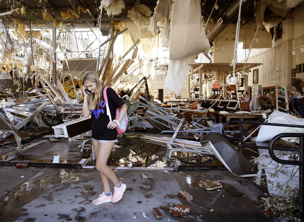 EF3 Tornado Path in North Dallas Preston Hollow Editorial Stock Photo -  Image of hillcrest, multimillion: 163748918