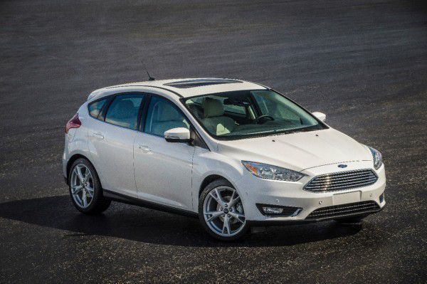 15FordFocus_27_HR-600x399.jpg