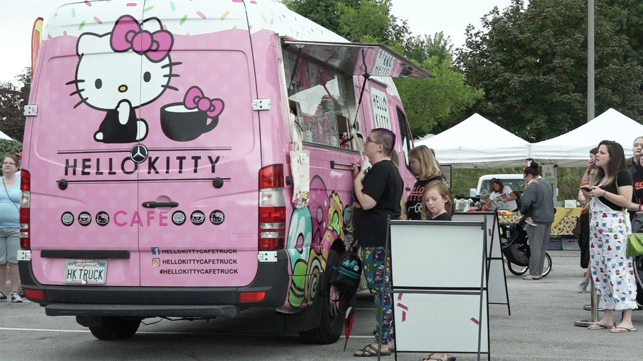 Hello Kitty Cafe Truck Brings Treats, Smiles to Fans