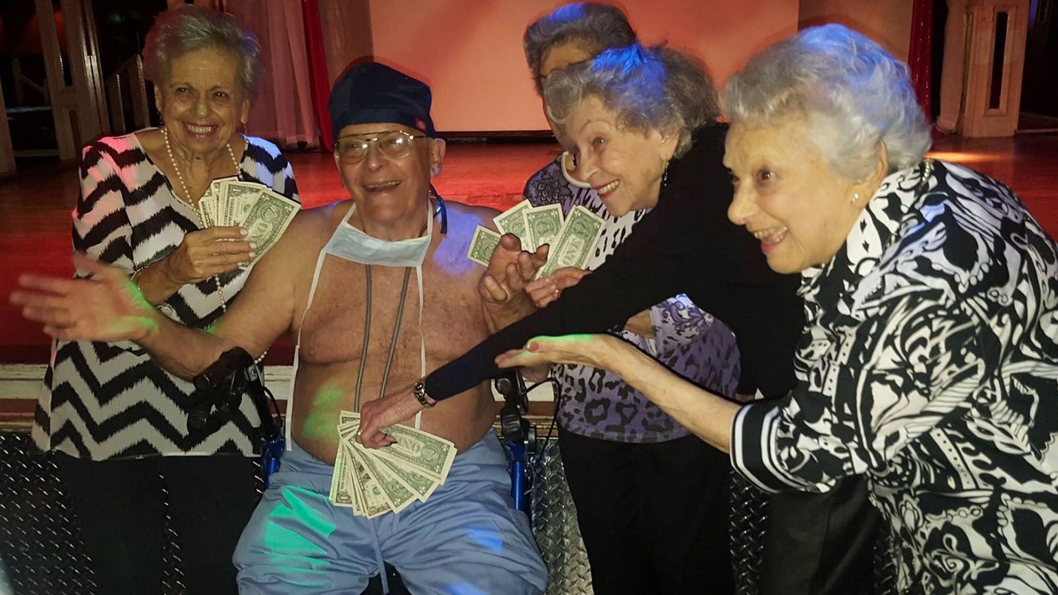 Nursing home crashes party at strip club – WFTV